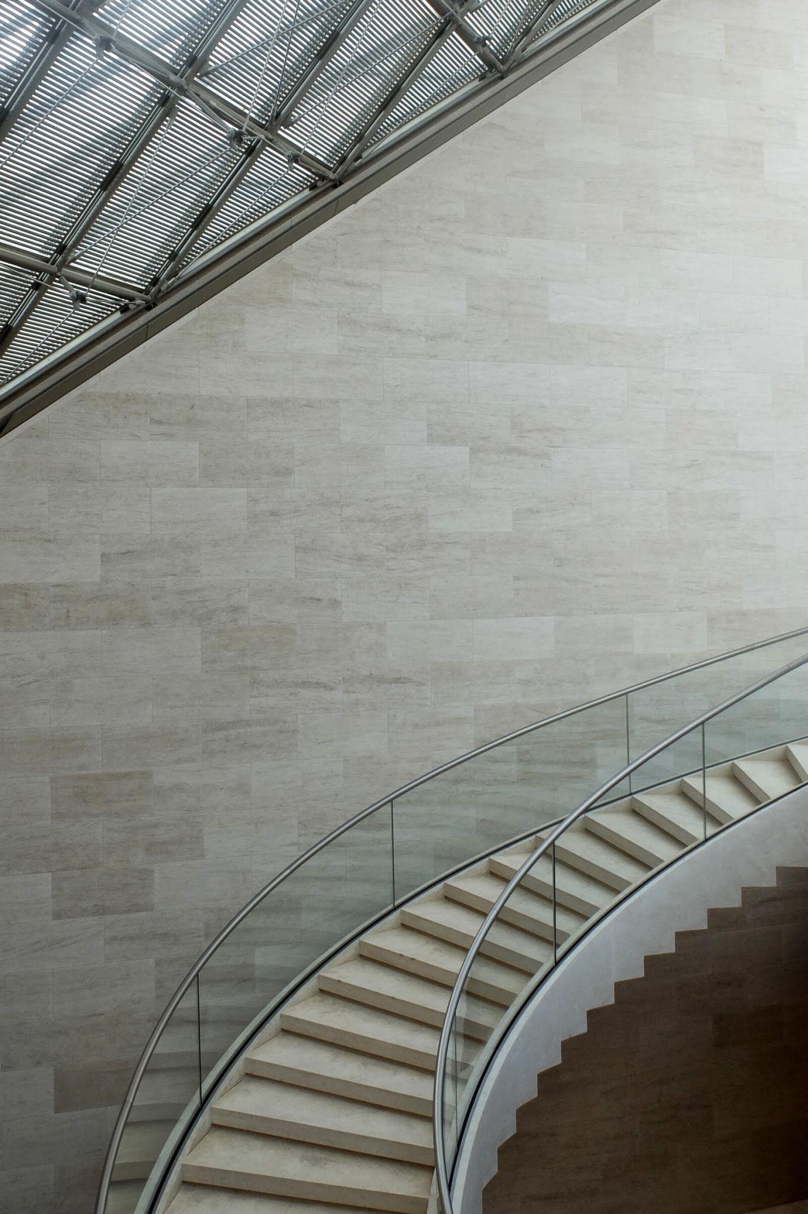 Fujifilm X30 sample photo. Mudam, luxembourg, staircase photography