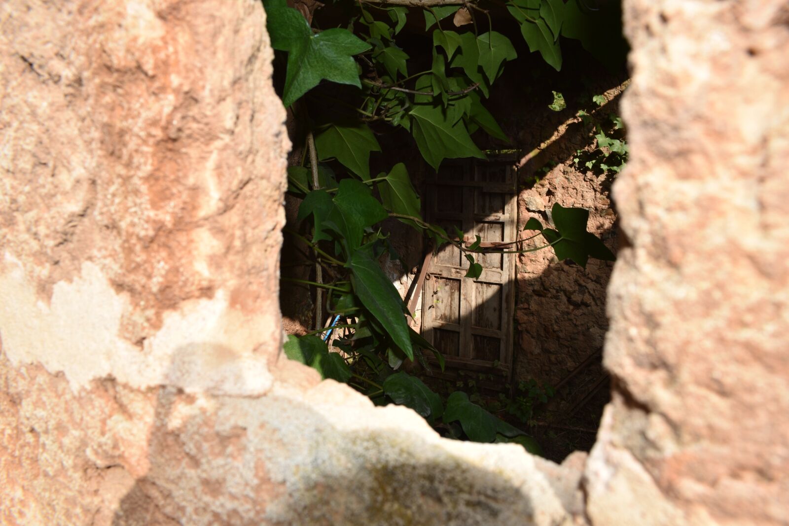 Nikon D3400 sample photo. Hole, stone, window photography