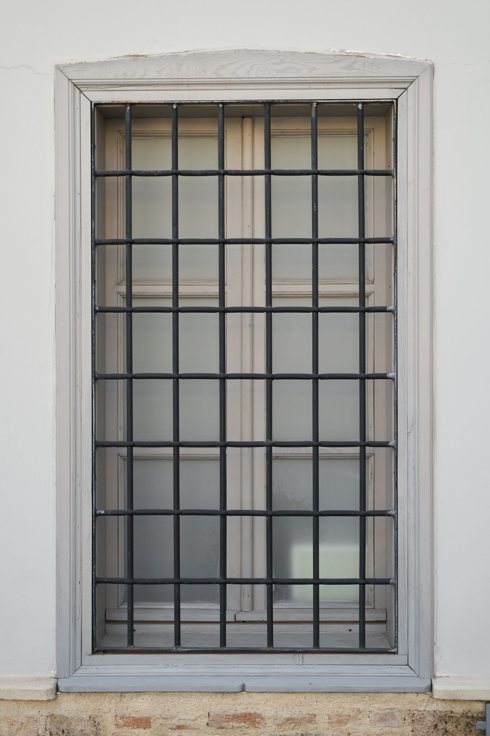 Sony a7R II sample photo. Window, daniel, closed photography