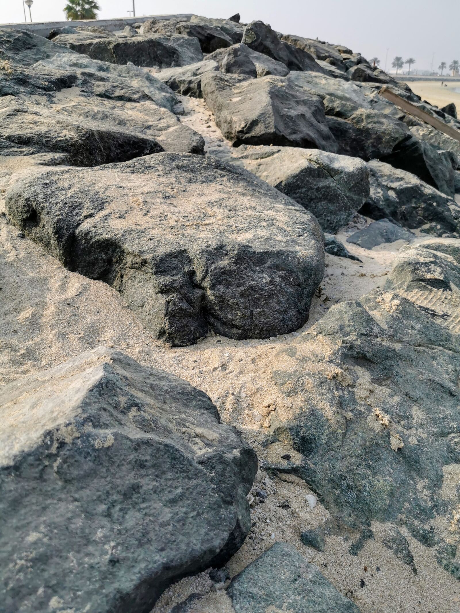 HUAWEI P30 Pro sample photo. Stone, beach, rock photography