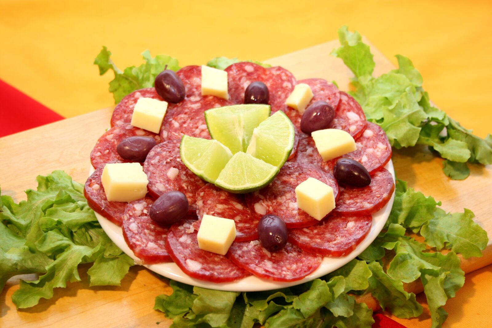 Canon EOS 30D sample photo. Salami, entry, olive photography