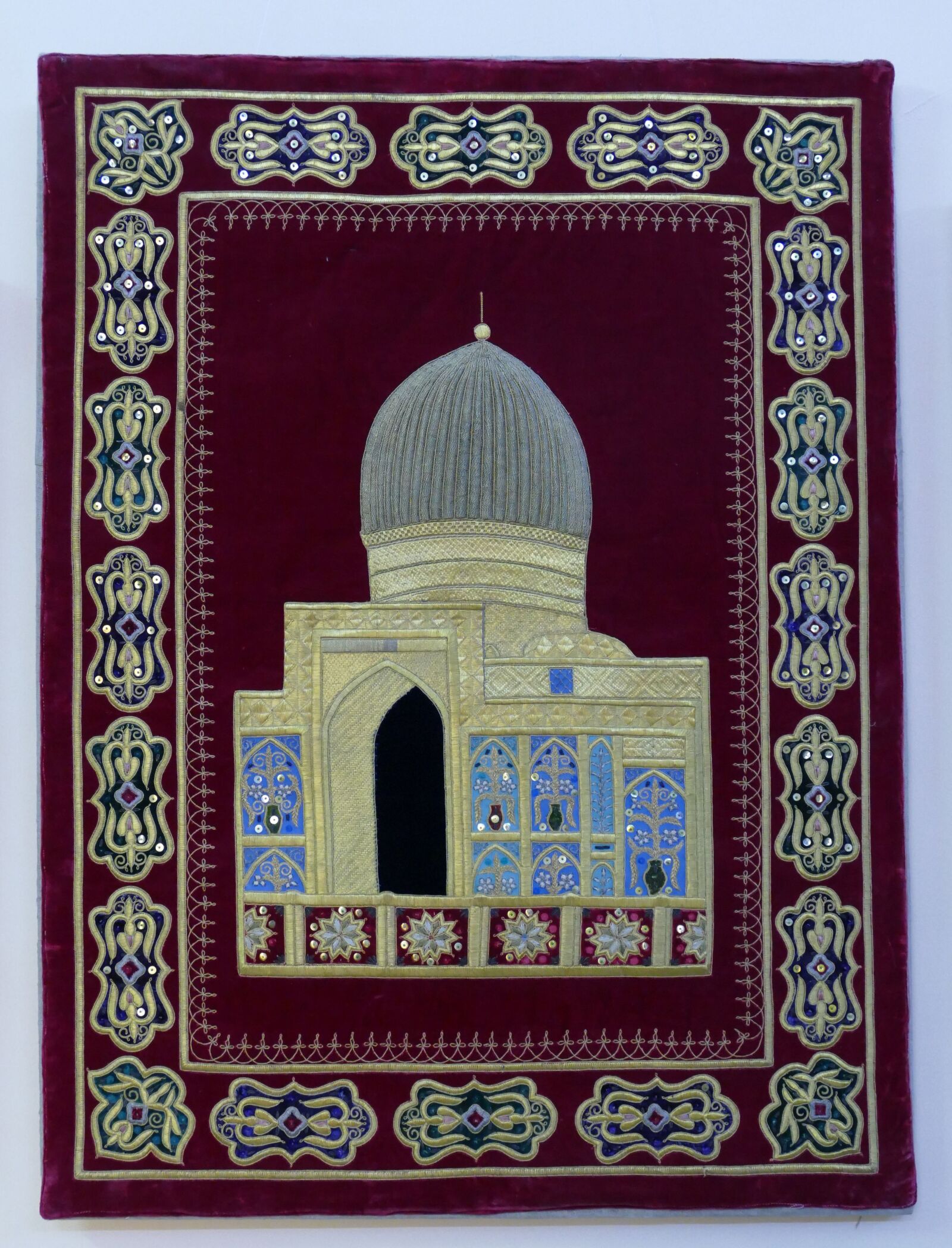 Panasonic Lumix DMC-FZ1000 sample photo. Carpet, moshe, islam photography