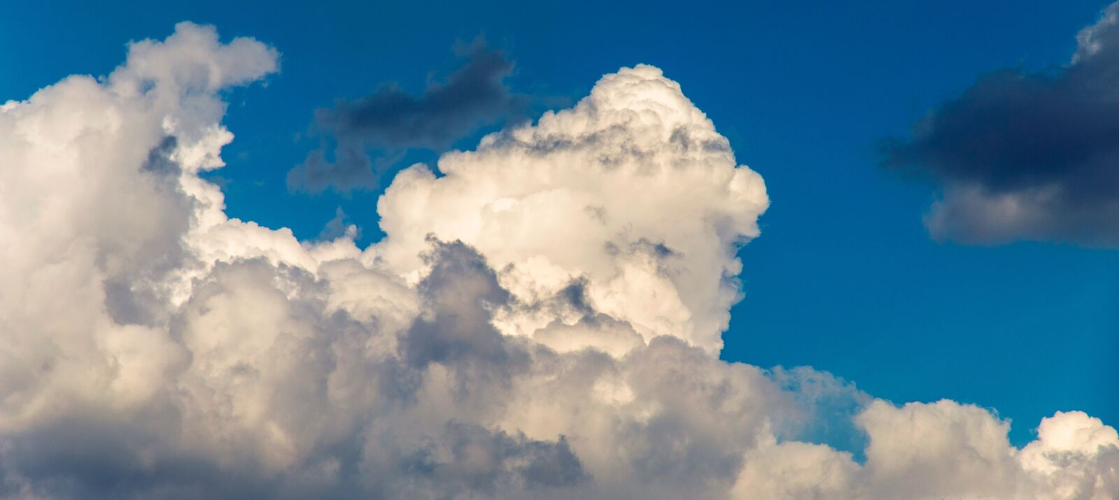 Canon EOS 70D sample photo. Clouds, the sky, blue photography
