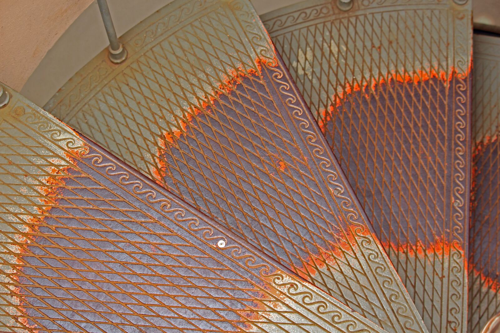 Canon EF-S 55-250mm F4-5.6 IS STM sample photo. Stair step, gradually, belvedere photography
