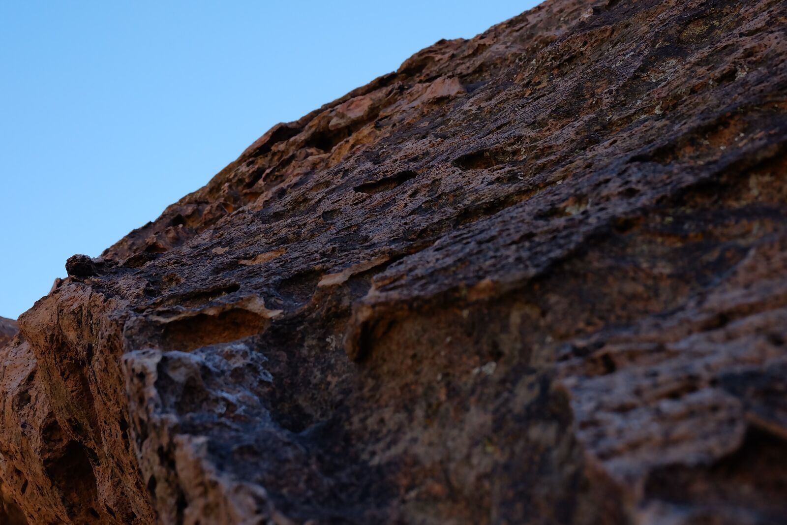 Fujifilm X-A1 sample photo. Rock, texture, stone photography