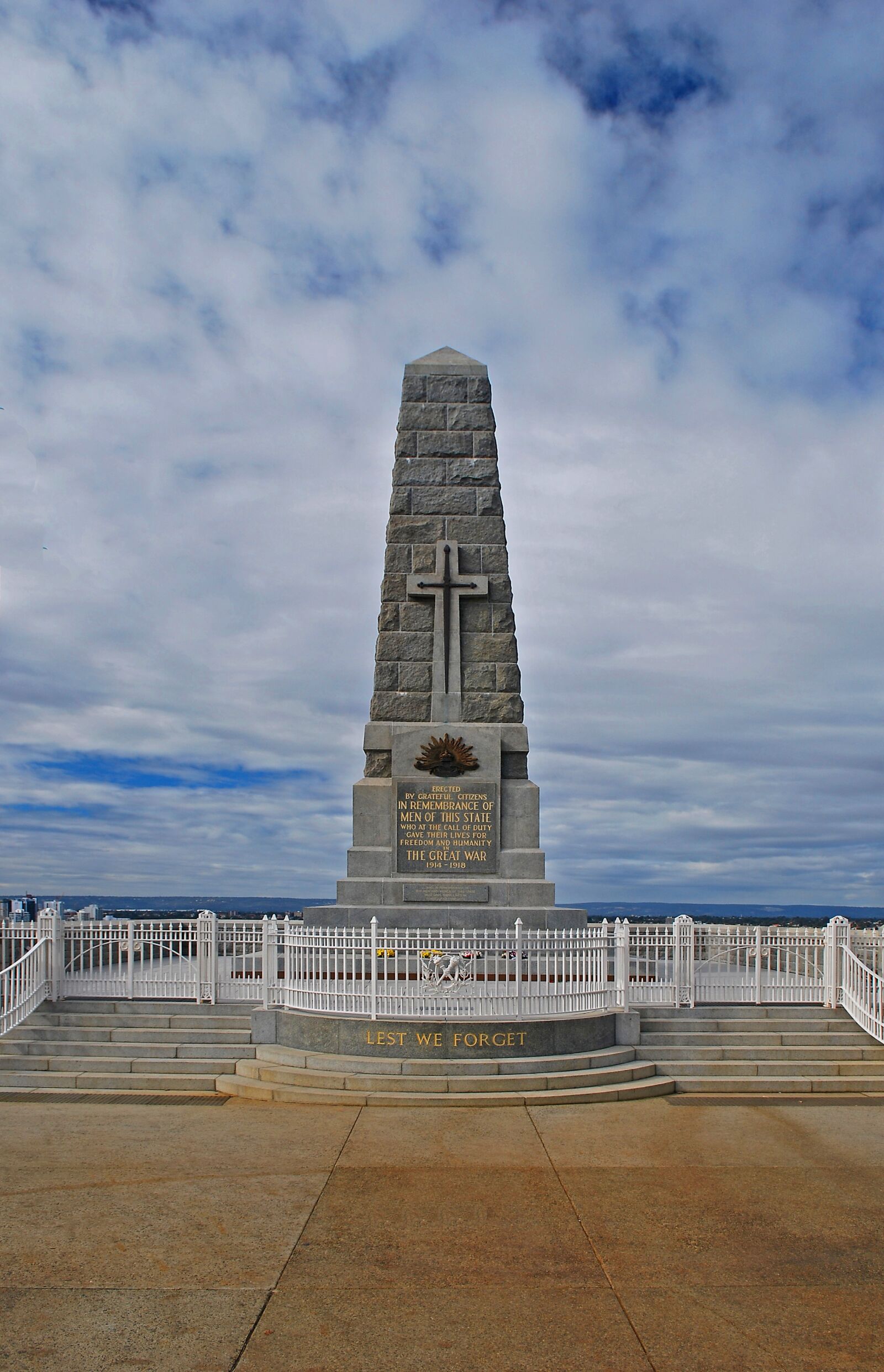 Nikon D60 sample photo. Memorial, anzac, kings photography