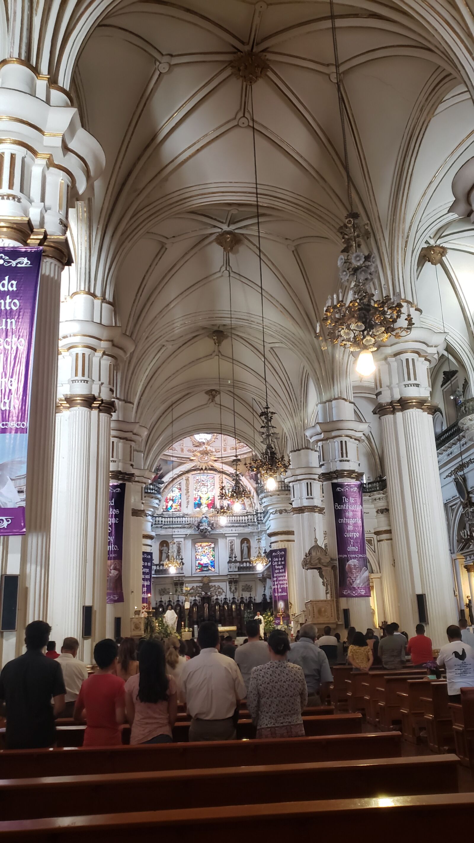 Samsung Galaxy S9 sample photo. Church, gothic, cathedral photography