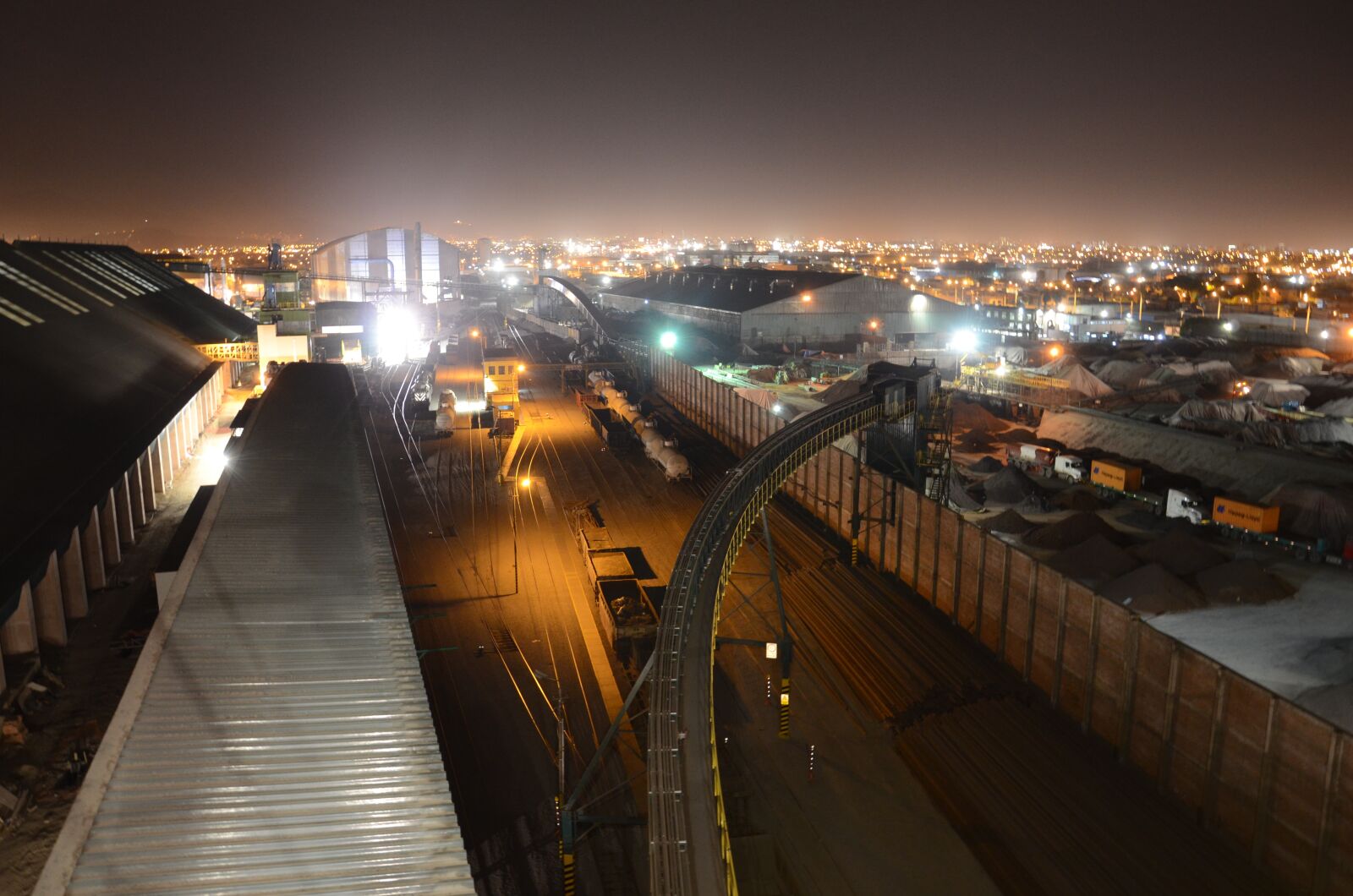 Nikon D7000 sample photo. Night manufactures, night, lights photography