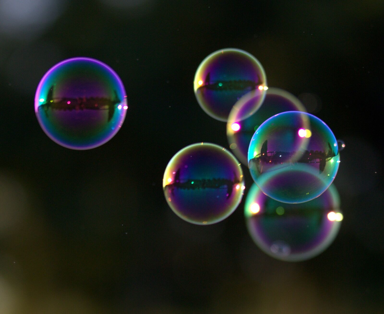 Canon EF-S 60mm F2.8 Macro USM sample photo. Bubbles, soap, coloring photography