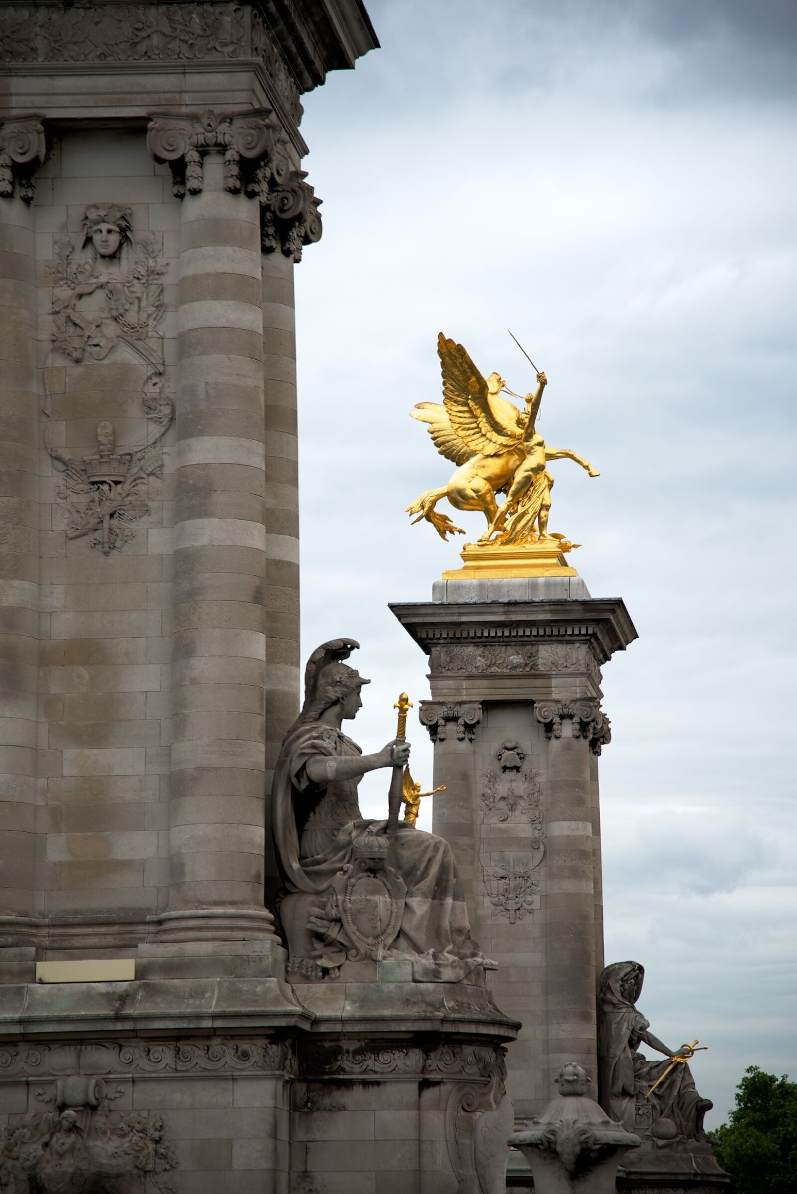 Nikon D750 sample photo. Bridge, sculpture, paris photography