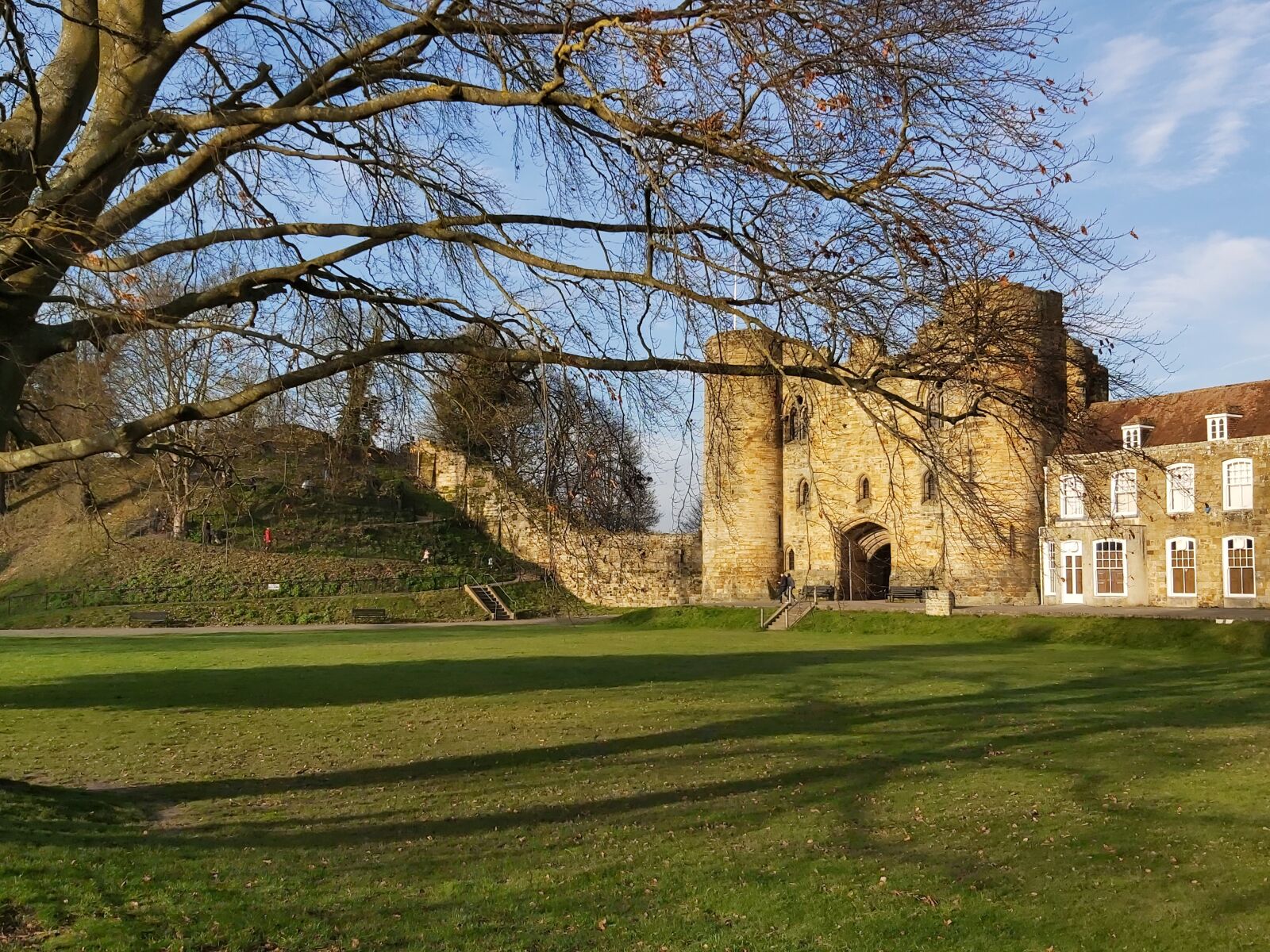 Samsung Galaxy A70 sample photo. Tonbridge castle, castle, tonbridge photography