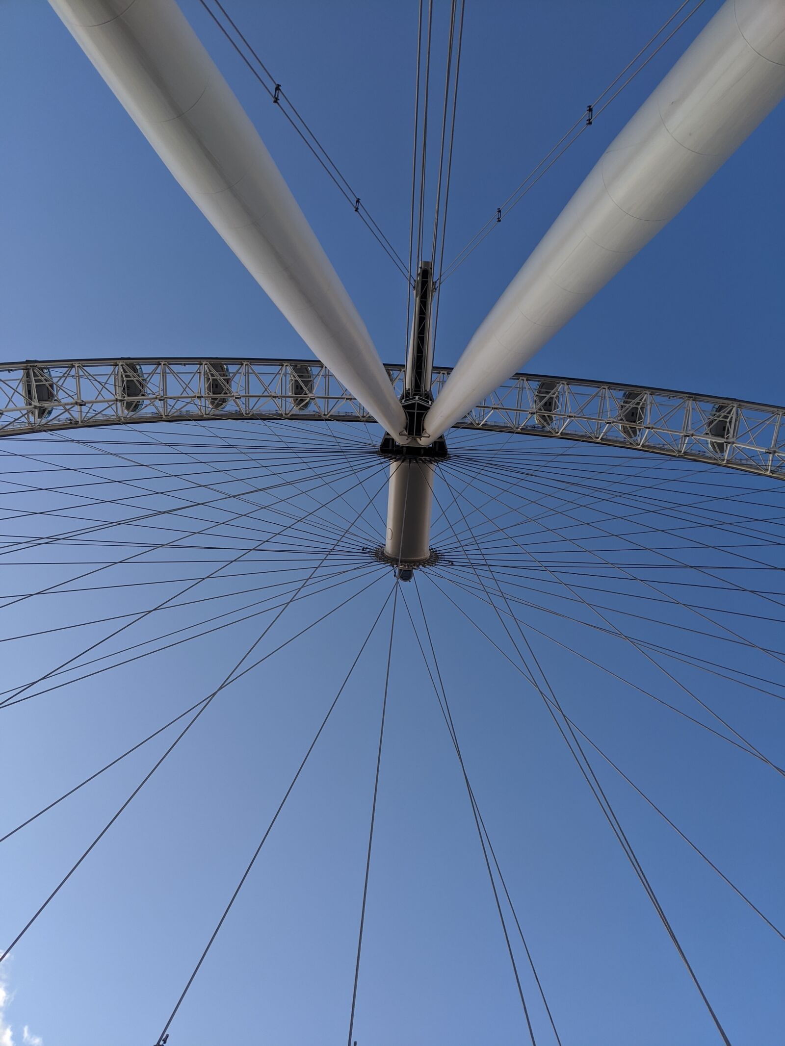 Google Pixel 3 sample photo. London eye, spokes, london photography