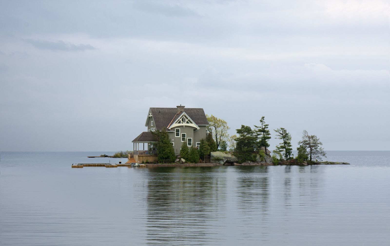Canon EOS 40D sample photo. House, home, lake photography
