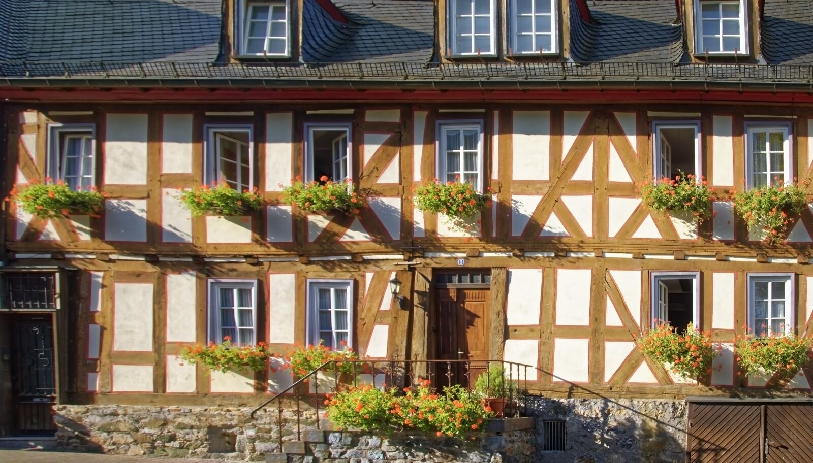 Nikon D7000 sample photo. Germany, braunfels, historic center photography