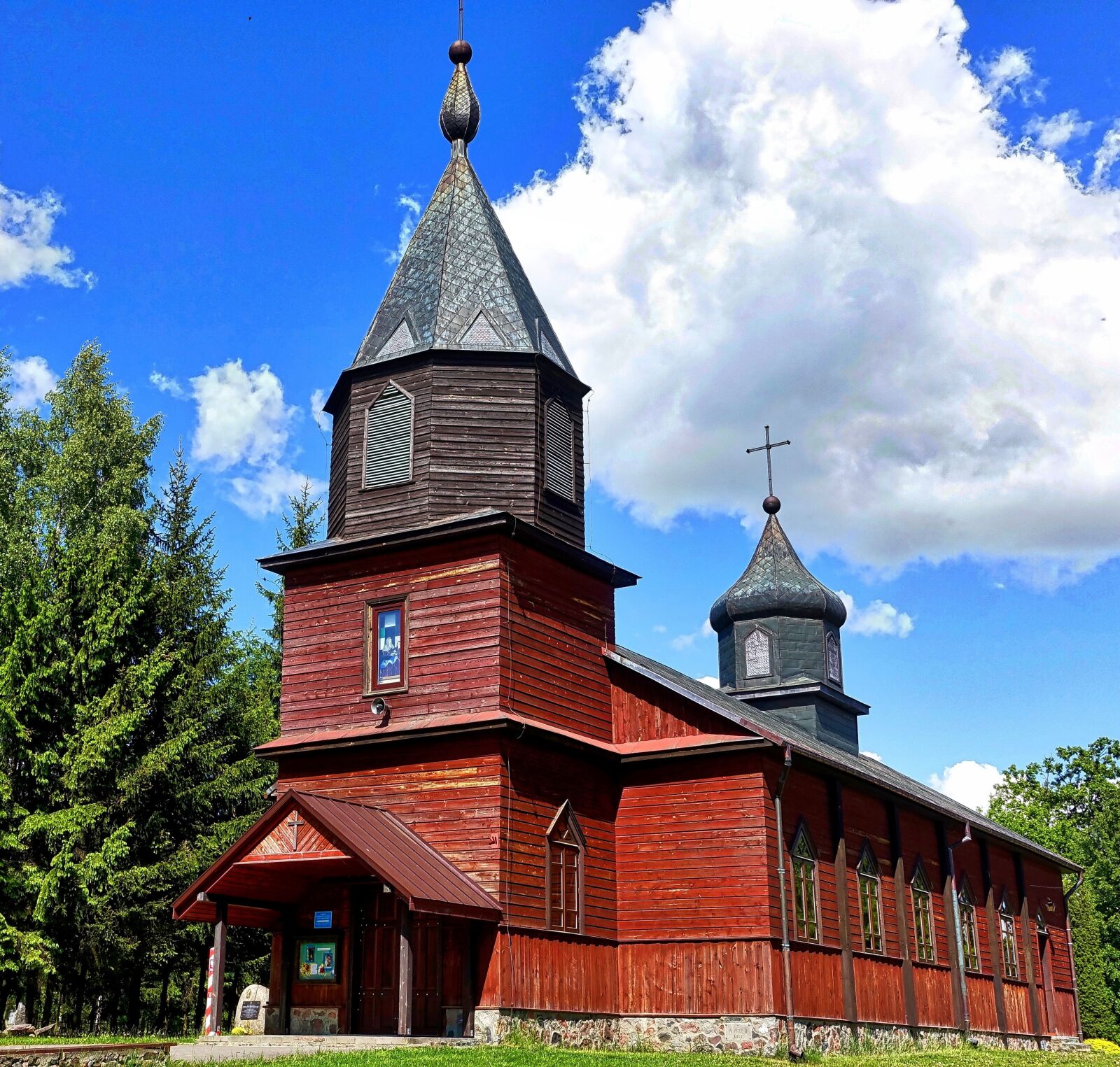 Sony Cyber-shot DSC-RX100 III sample photo. Church, wooden, chapel photography