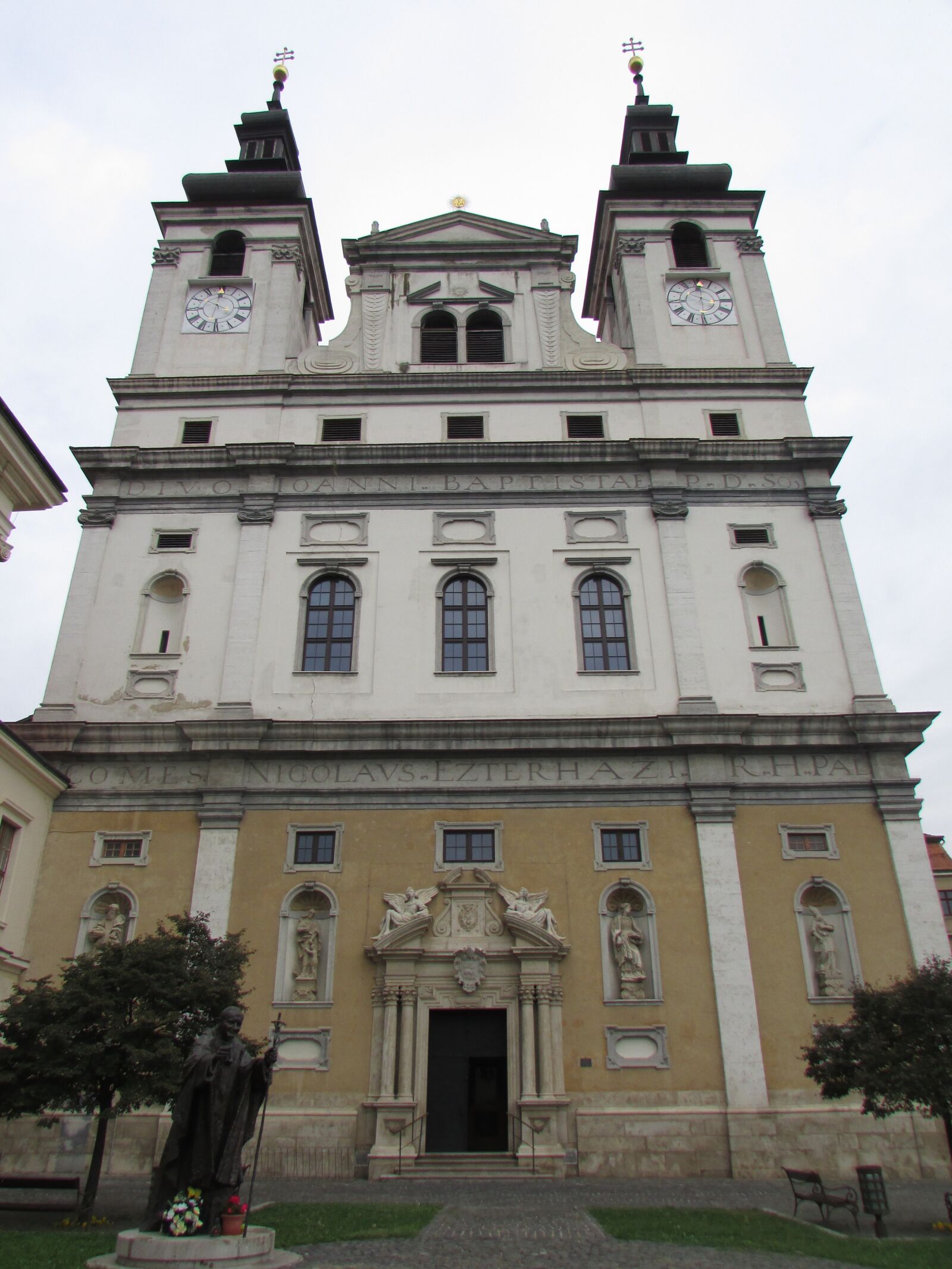 Canon PowerShot SX500 IS sample photo. Trnava, slovakia, church photography