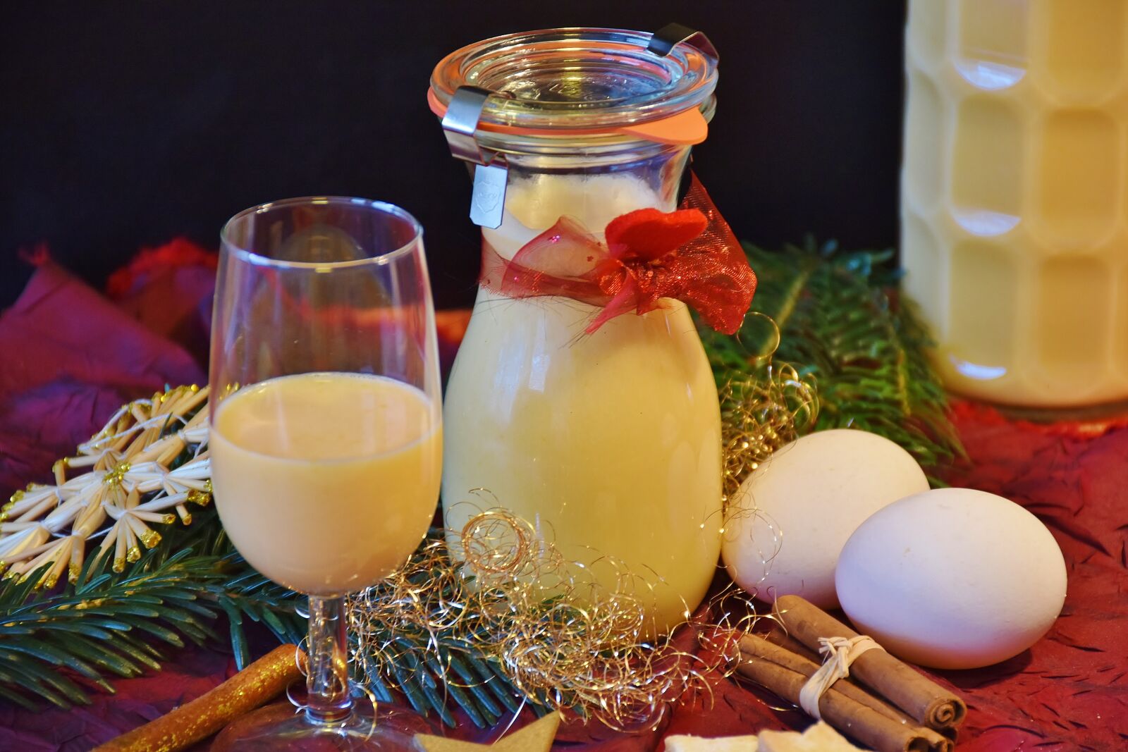 Nikon D7200 sample photo. Advocaat, liqueur, egg photography