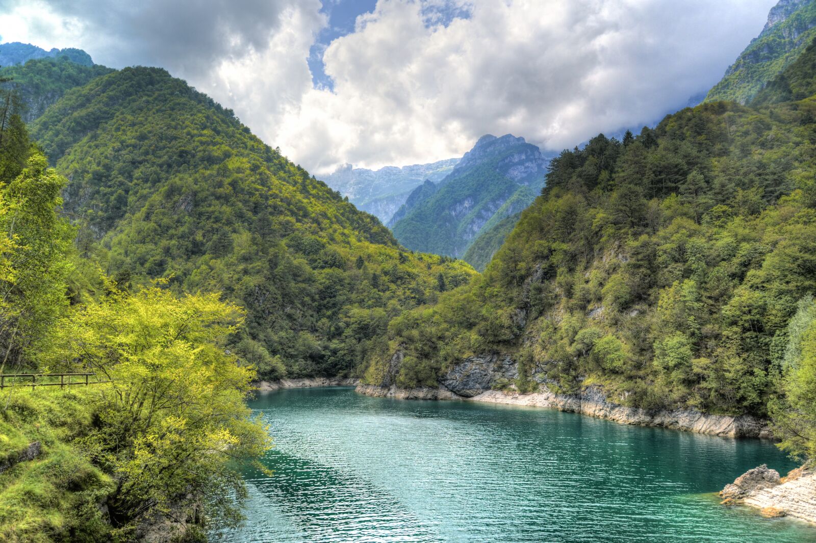 Nikon D610 sample photo. Lago del mis, italy photography
