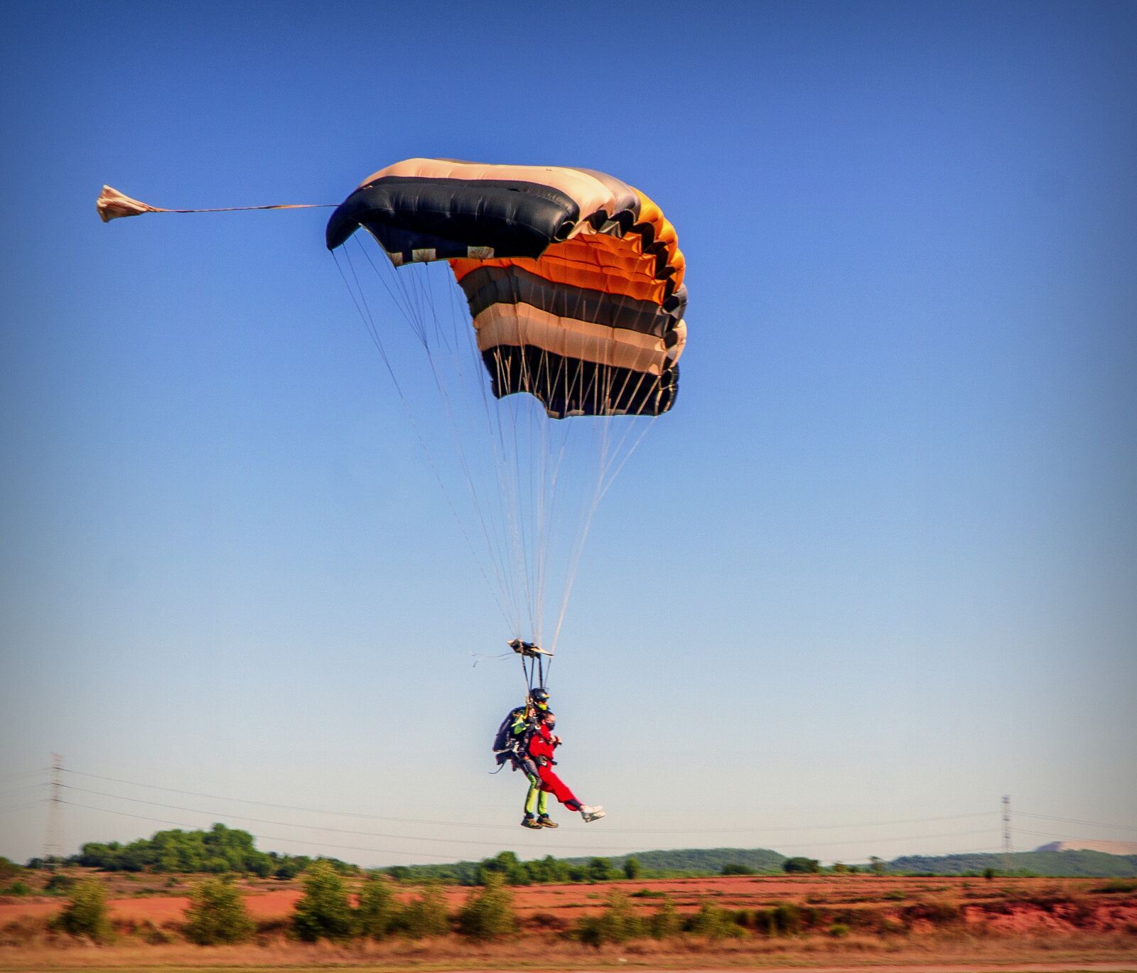 Sony E PZ 18-105mm F4 G OSS sample photo. Paratroopers, jumping, parachute photography