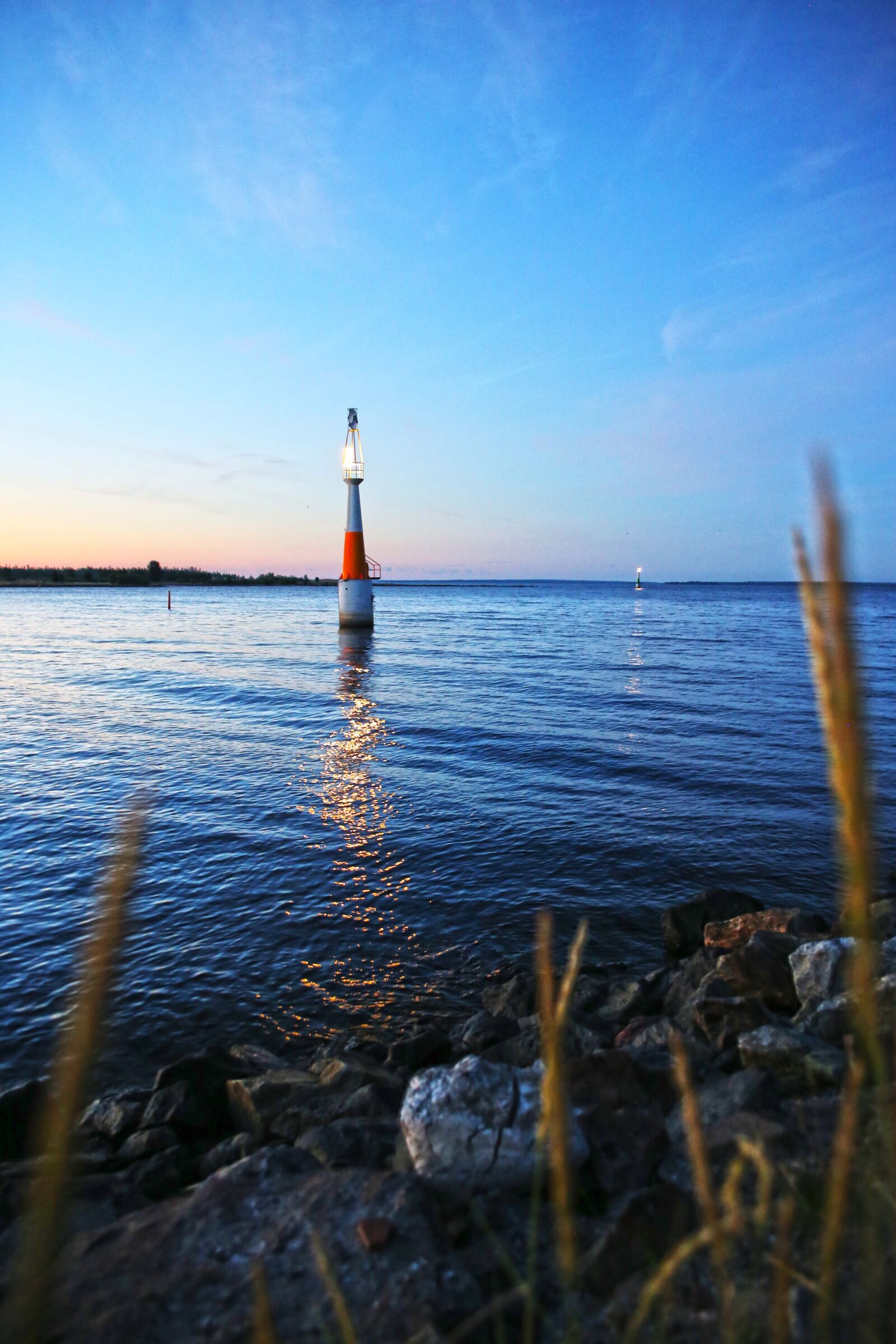 Canon EOS 6D sample photo. Lighthouse, sea, fairway photography