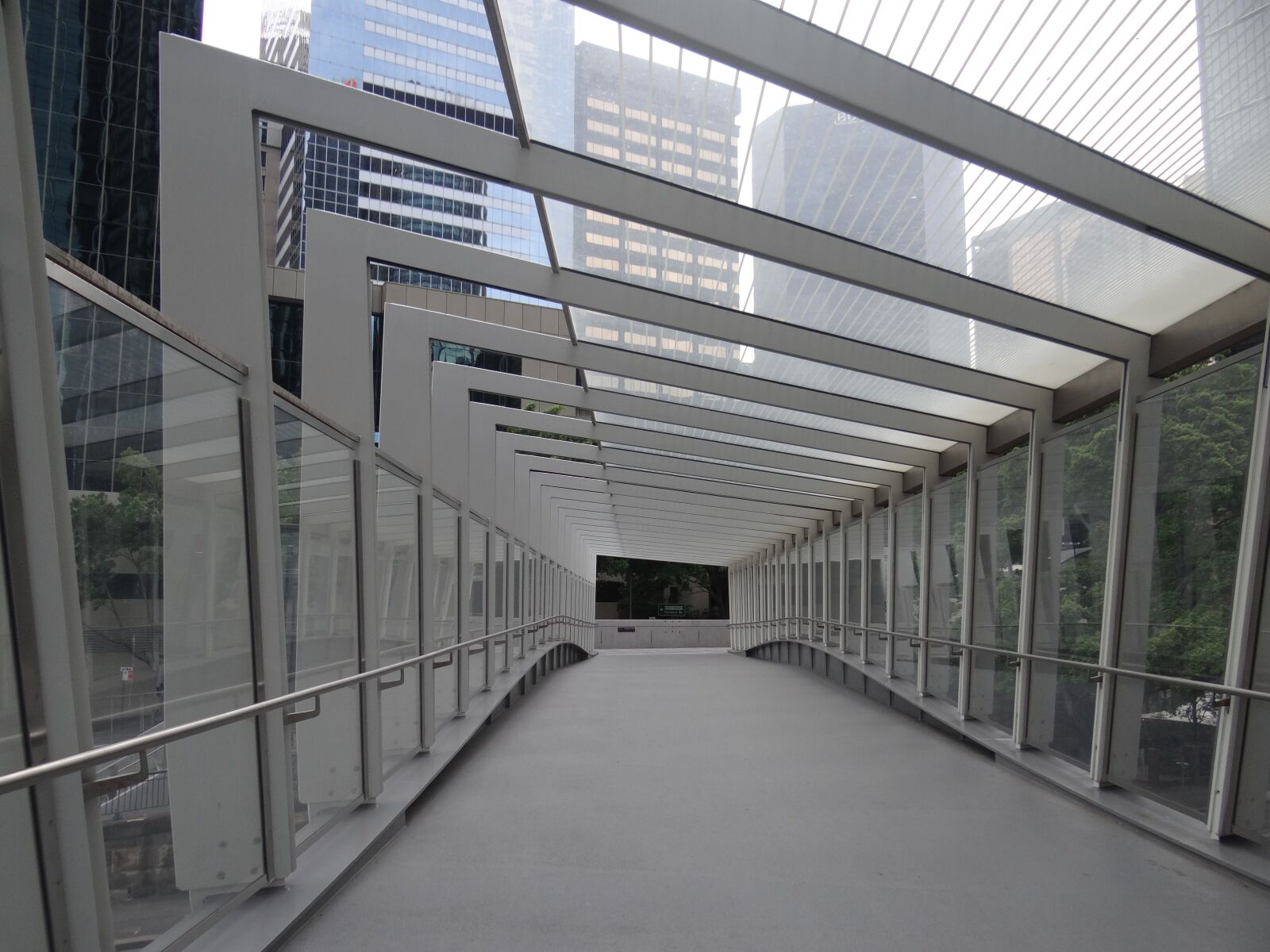 Sony DSC-HX200V sample photo. Pedestrian, bridge, overpass photography