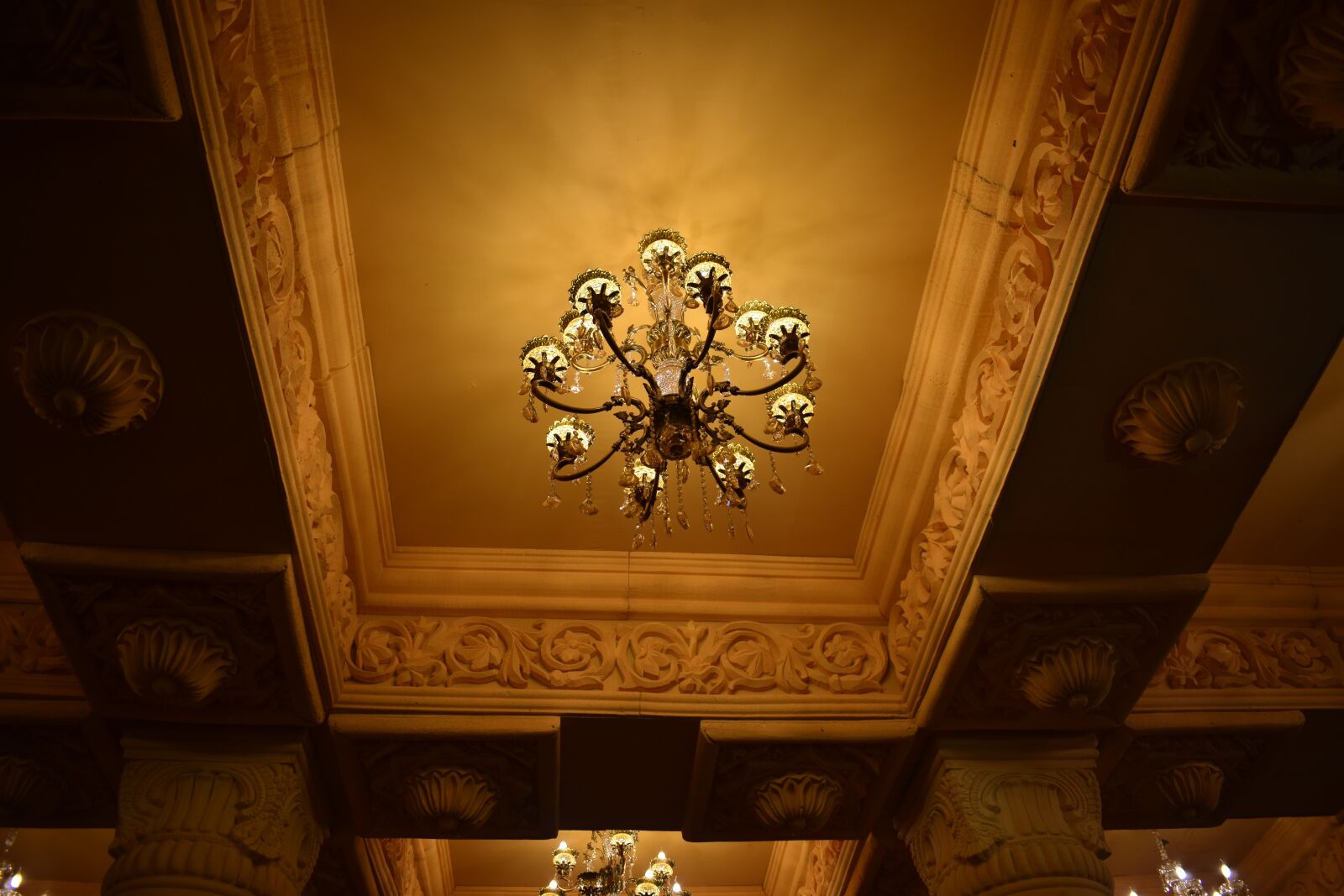 Nikon D3500 sample photo. Light, shining, energy photography