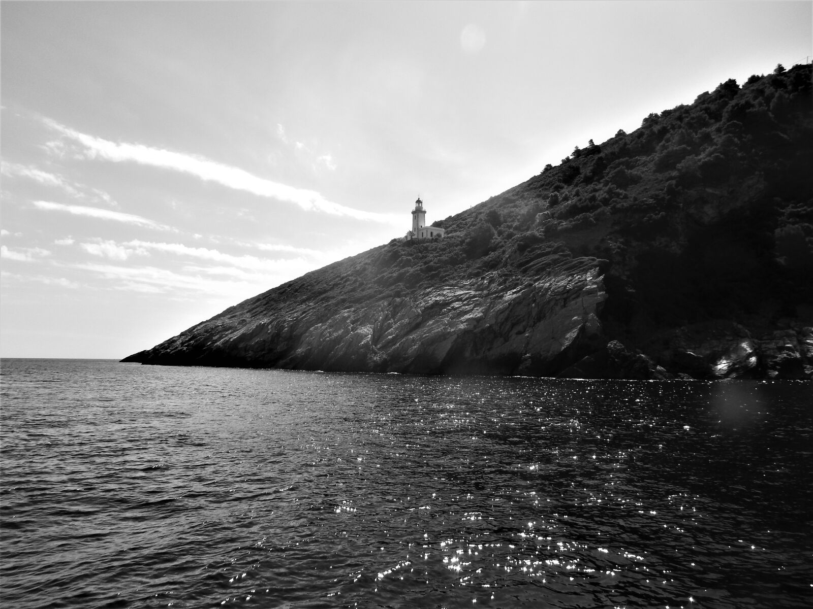Nikon Coolpix S9900 sample photo. Greece, skopoulos, black and photography