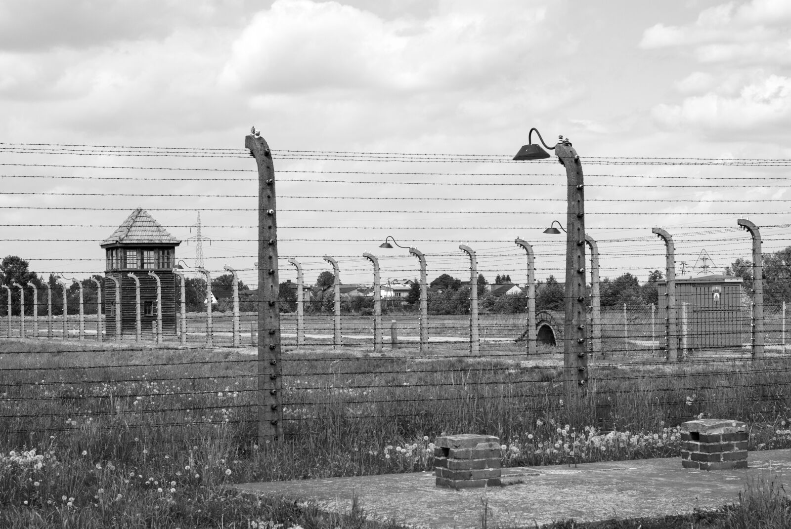 Nikon D80 sample photo. Auschwitz, birkenau, the holocaust photography