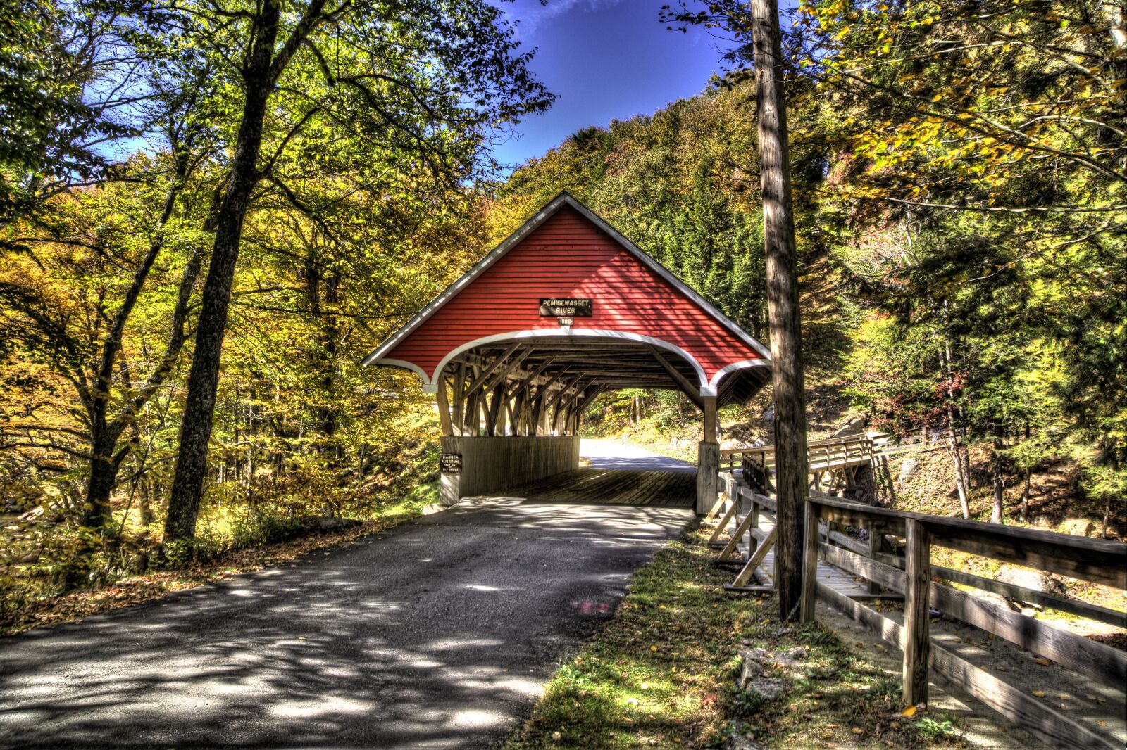 Canon EOS 5D Mark II sample photo. Bridge, vermont, fall photography