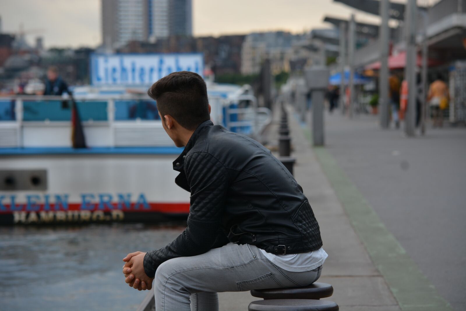 Nikon D7100 sample photo. Refugee, hamburg, longing photography