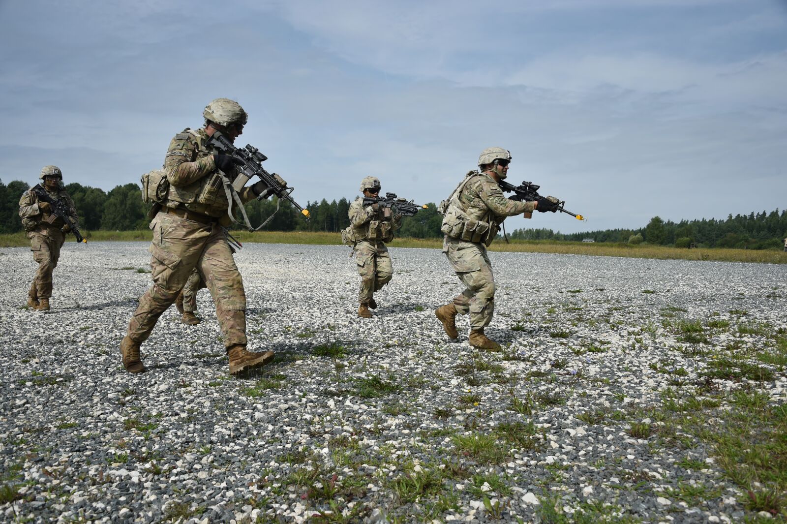 Nikon D4S sample photo. Army, soldiers, helicopter photography