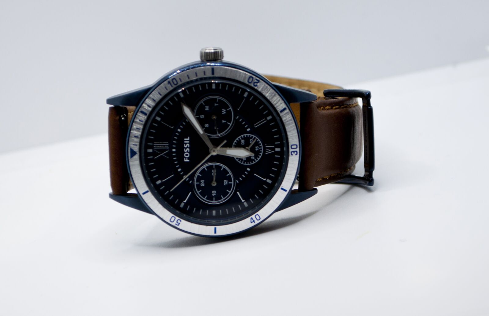 Nikon D90 sample photo. Wrist, watch, fossil photography