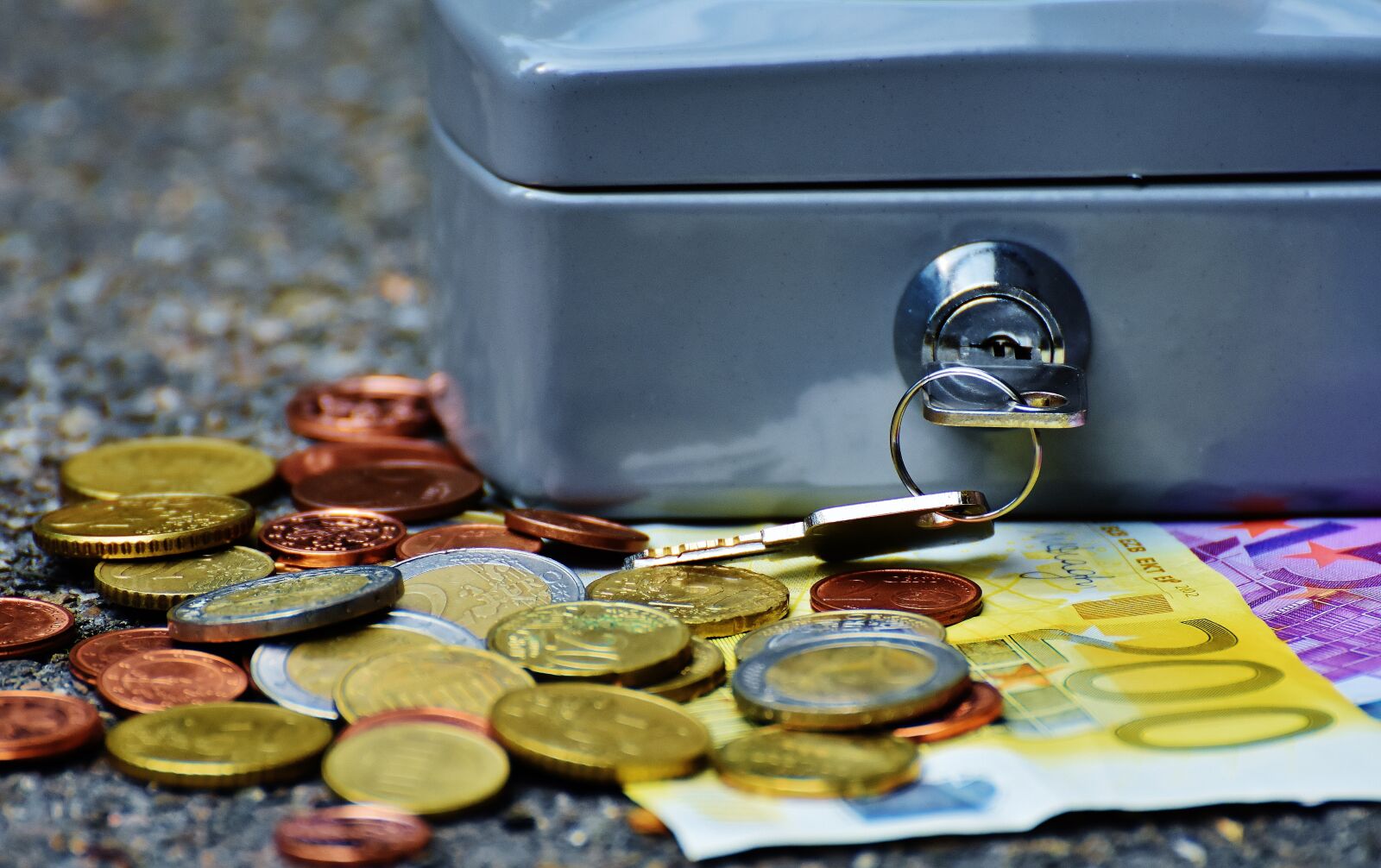 Nikon D7200 sample photo. Cashbox, money, currency photography