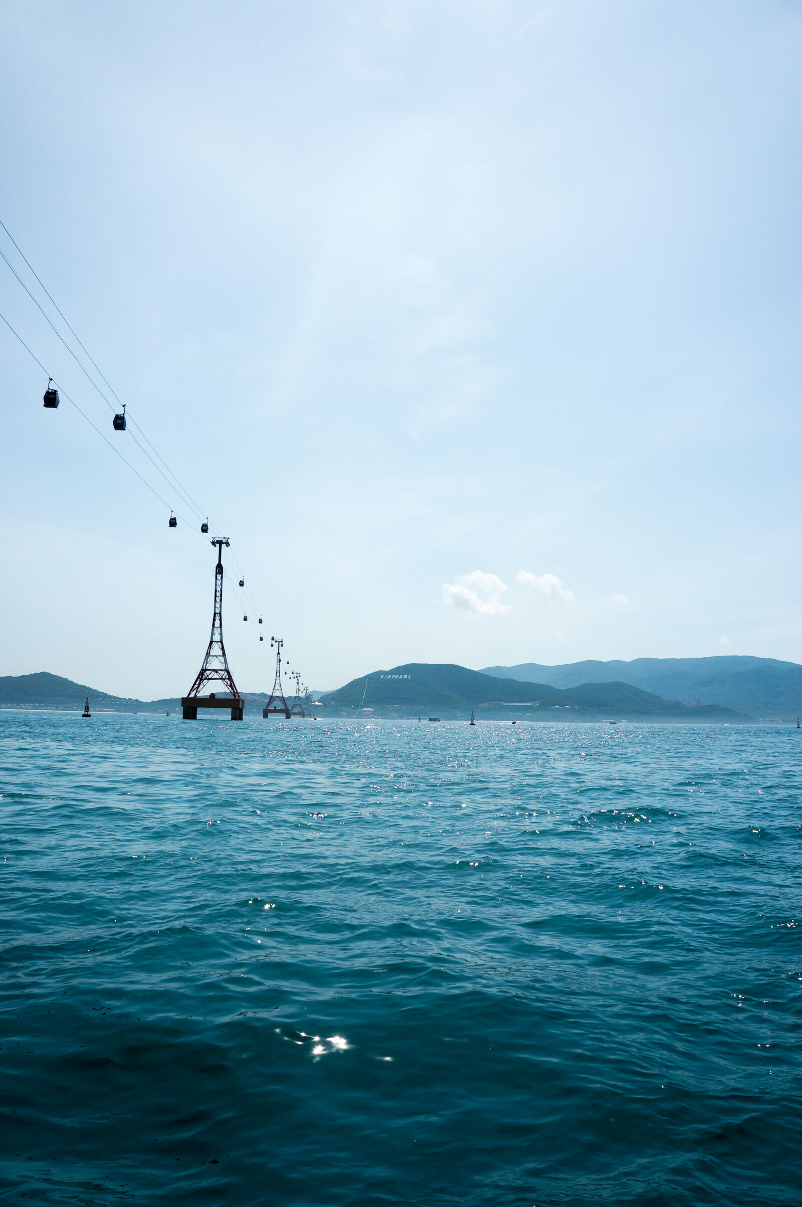 Sony Alpha NEX-5N sample photo. Cable, island, nhatrang, sea photography