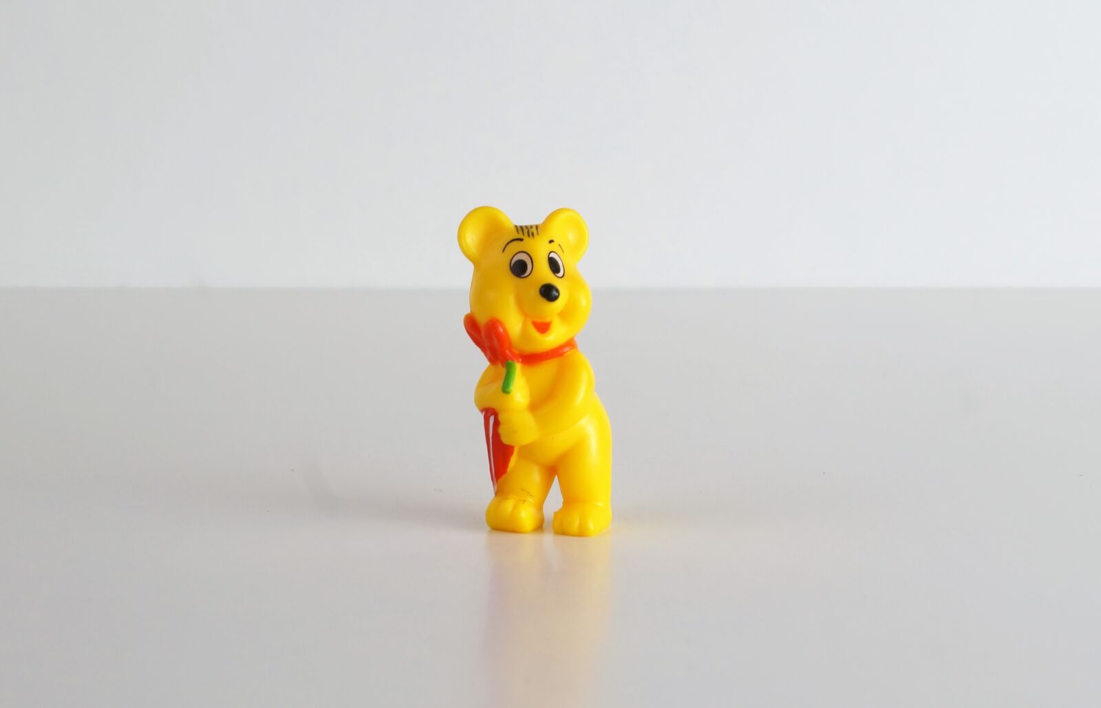 Sony DT 18-70mm F3.5-5.6 sample photo. Haribo, gummi bears, fruit photography