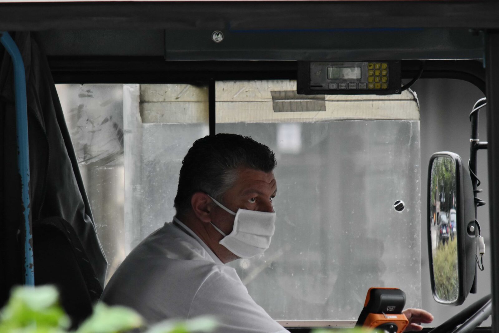 Nikon D5500 sample photo. Bus, business city, businessperson photography
