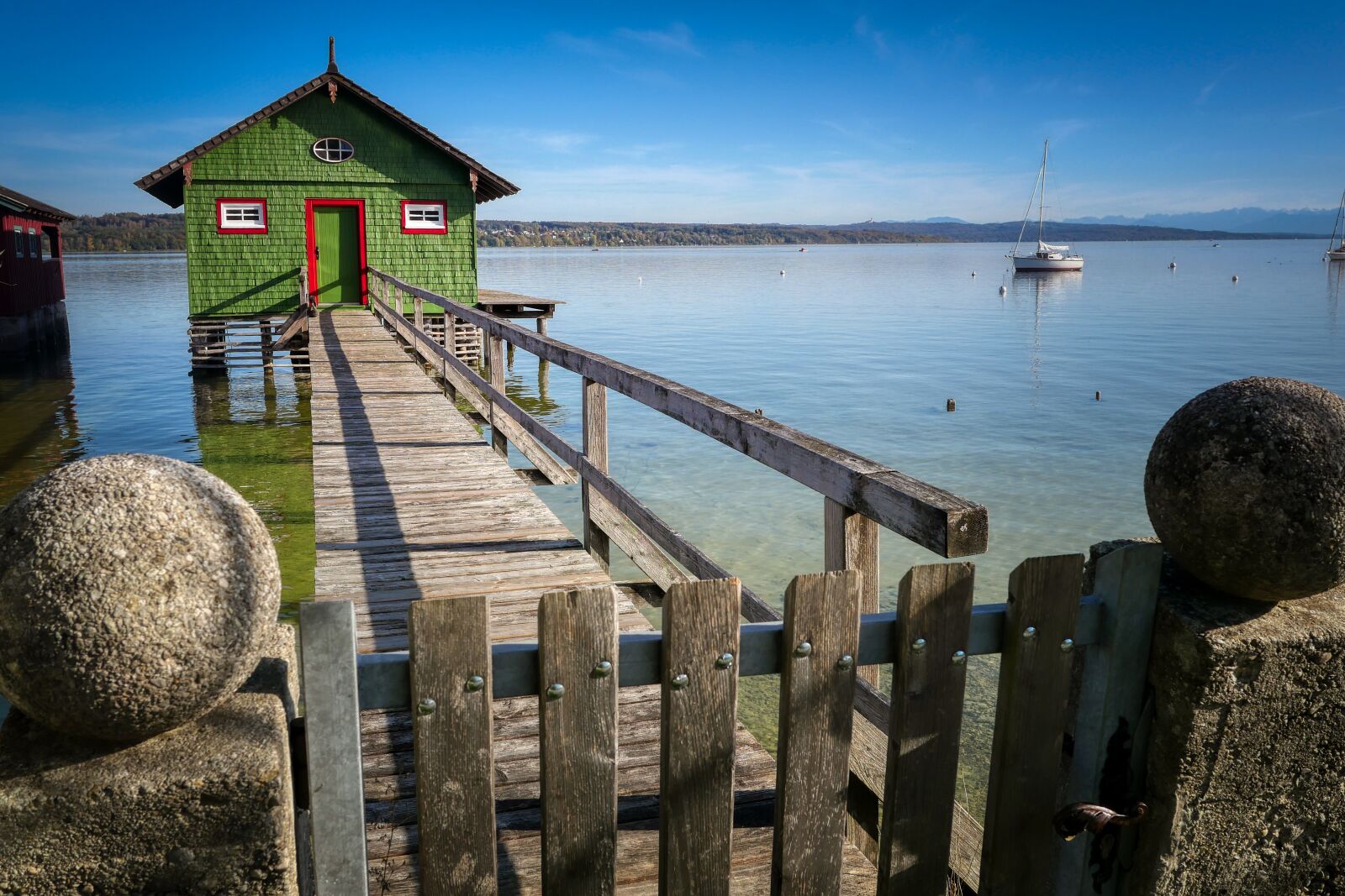 Panasonic Lumix DC-G90 (Lumix DC-G91) sample photo. Boat house, lake, ammersee photography