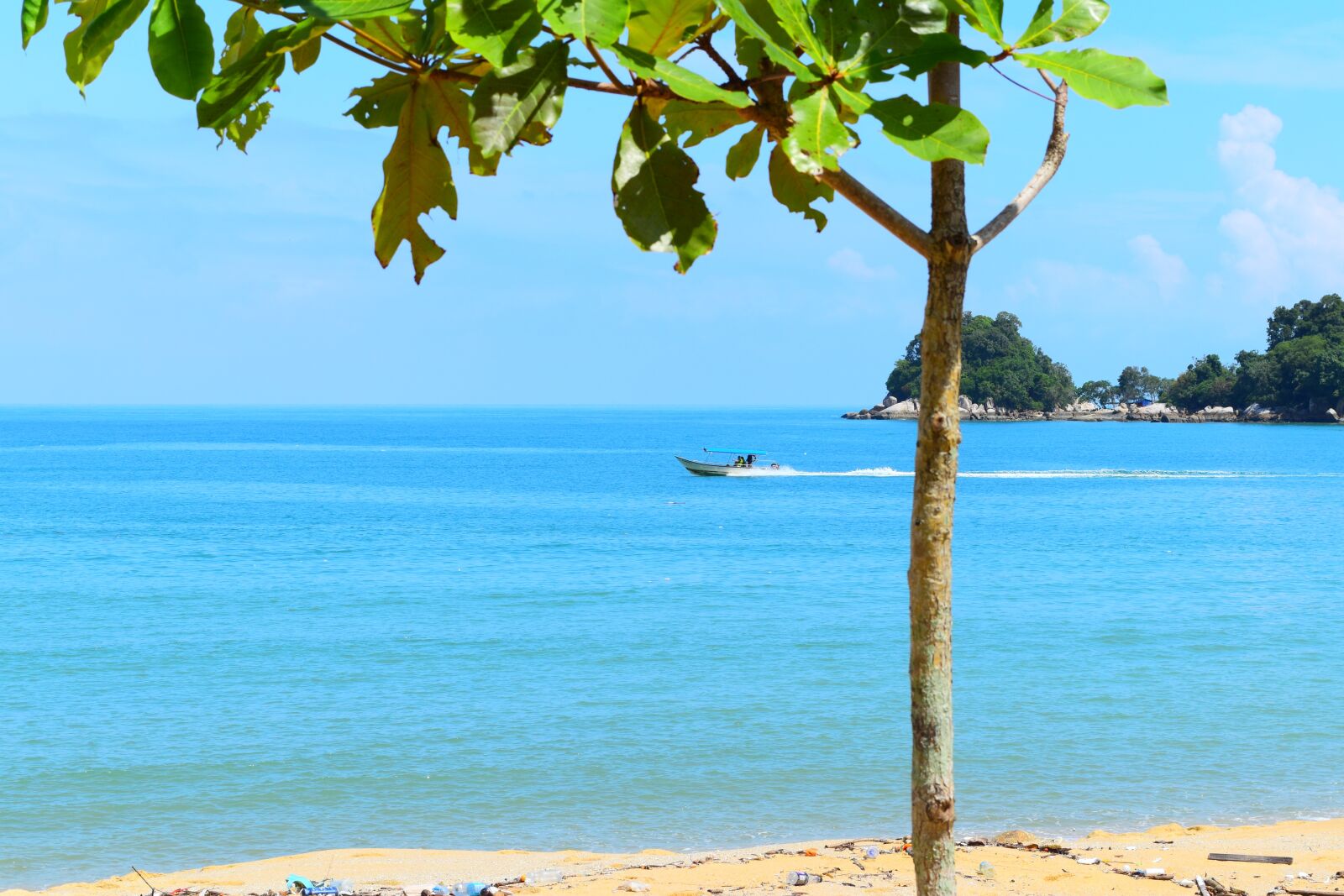 Nikon D5500 sample photo. Landscape, sea, boat photography