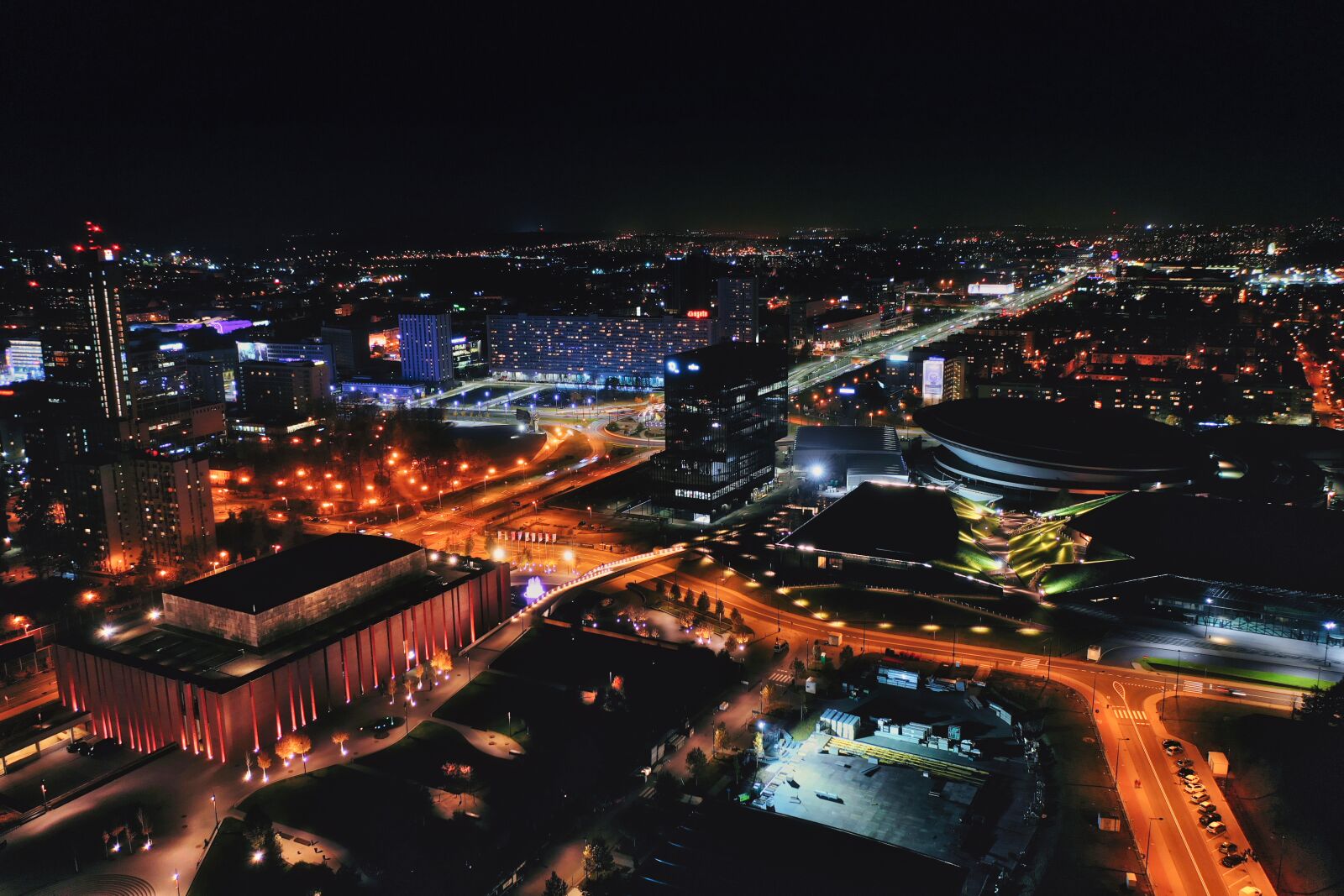 Hasselblad L1D-20c sample photo. Katowice, night, poland photography