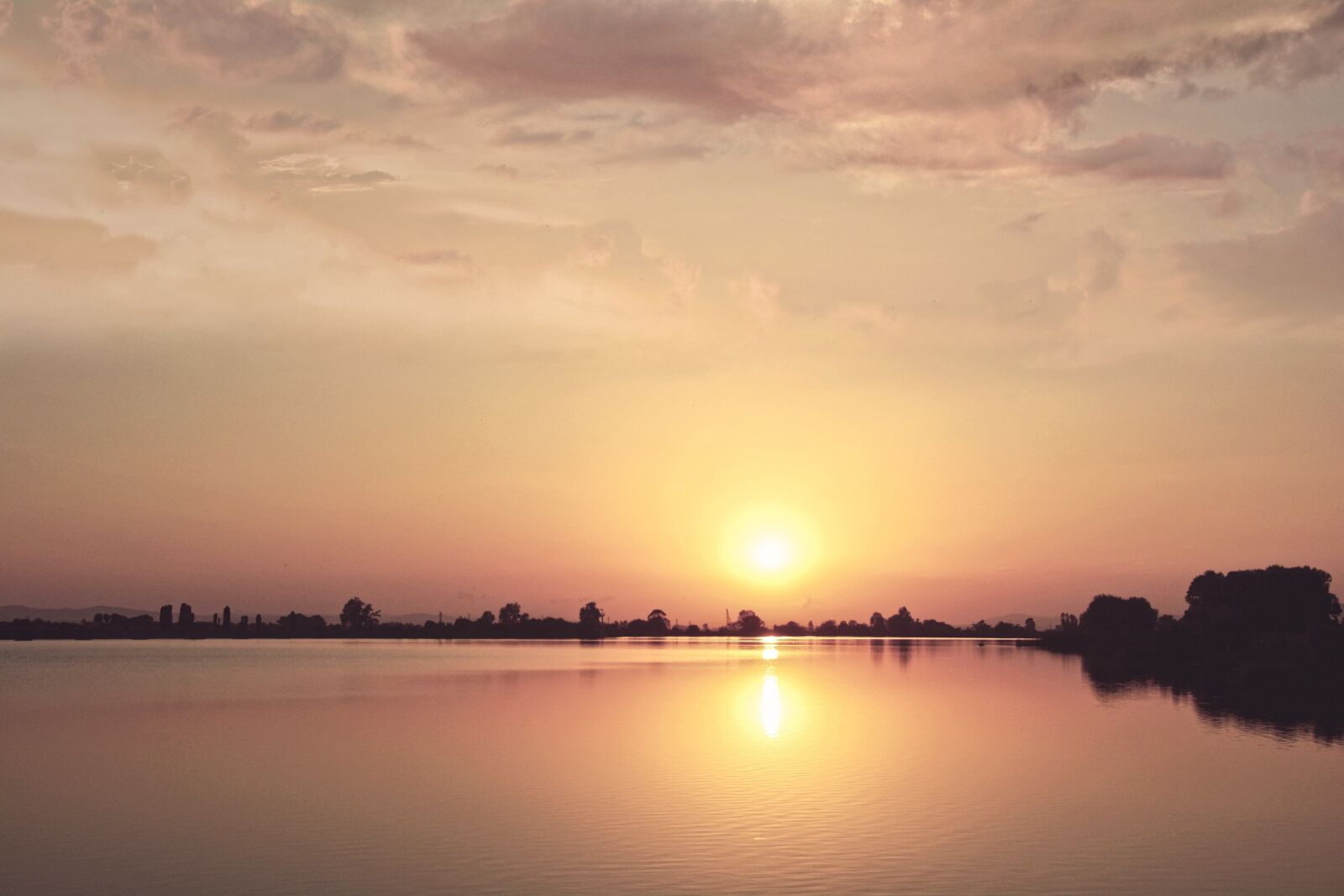 Nikon D5200 sample photo. Sunset, color, sun photography