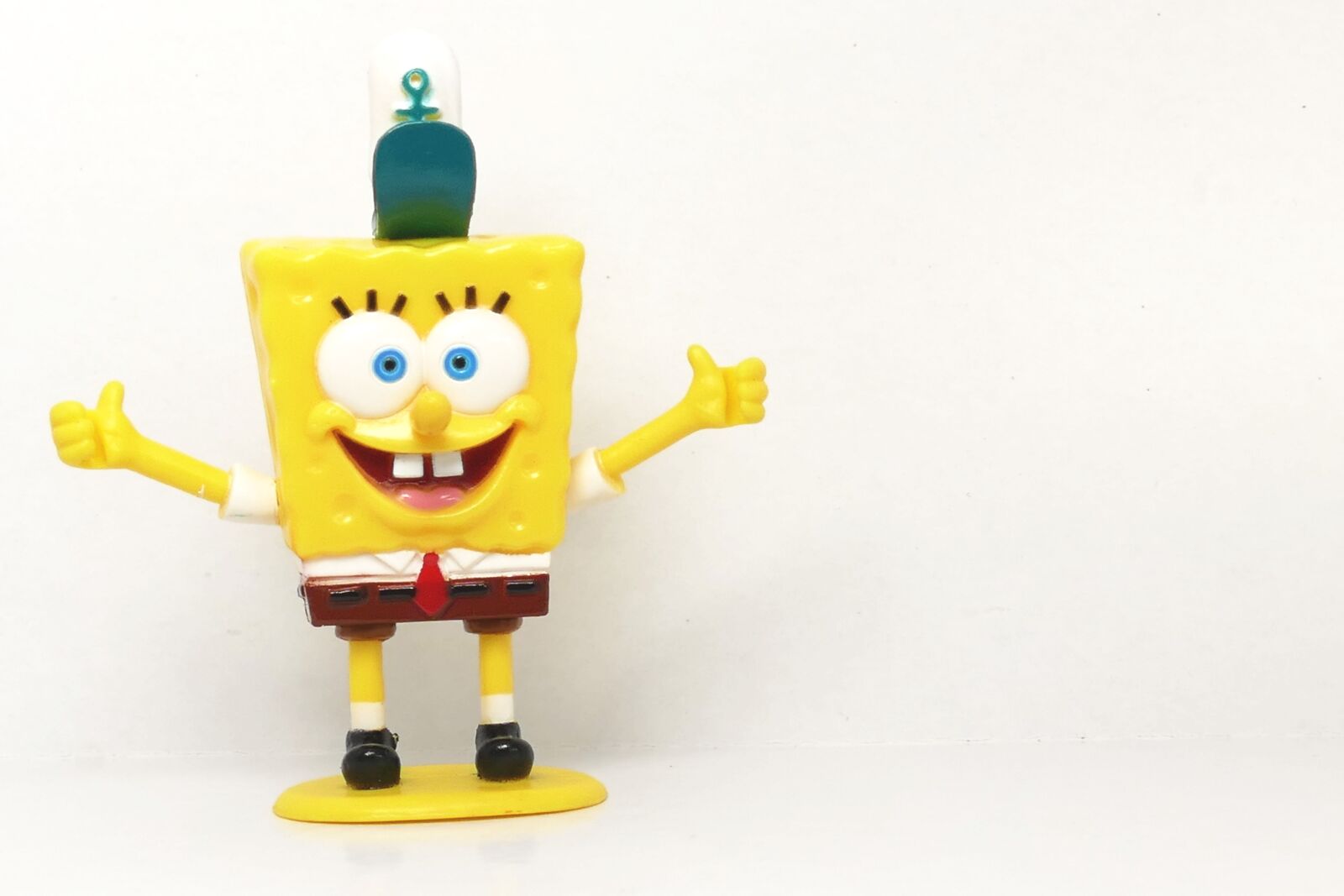 Panasonic Lumix DMC-FZ1000 sample photo. Spongebob, spongebob squarepants, bikini photography