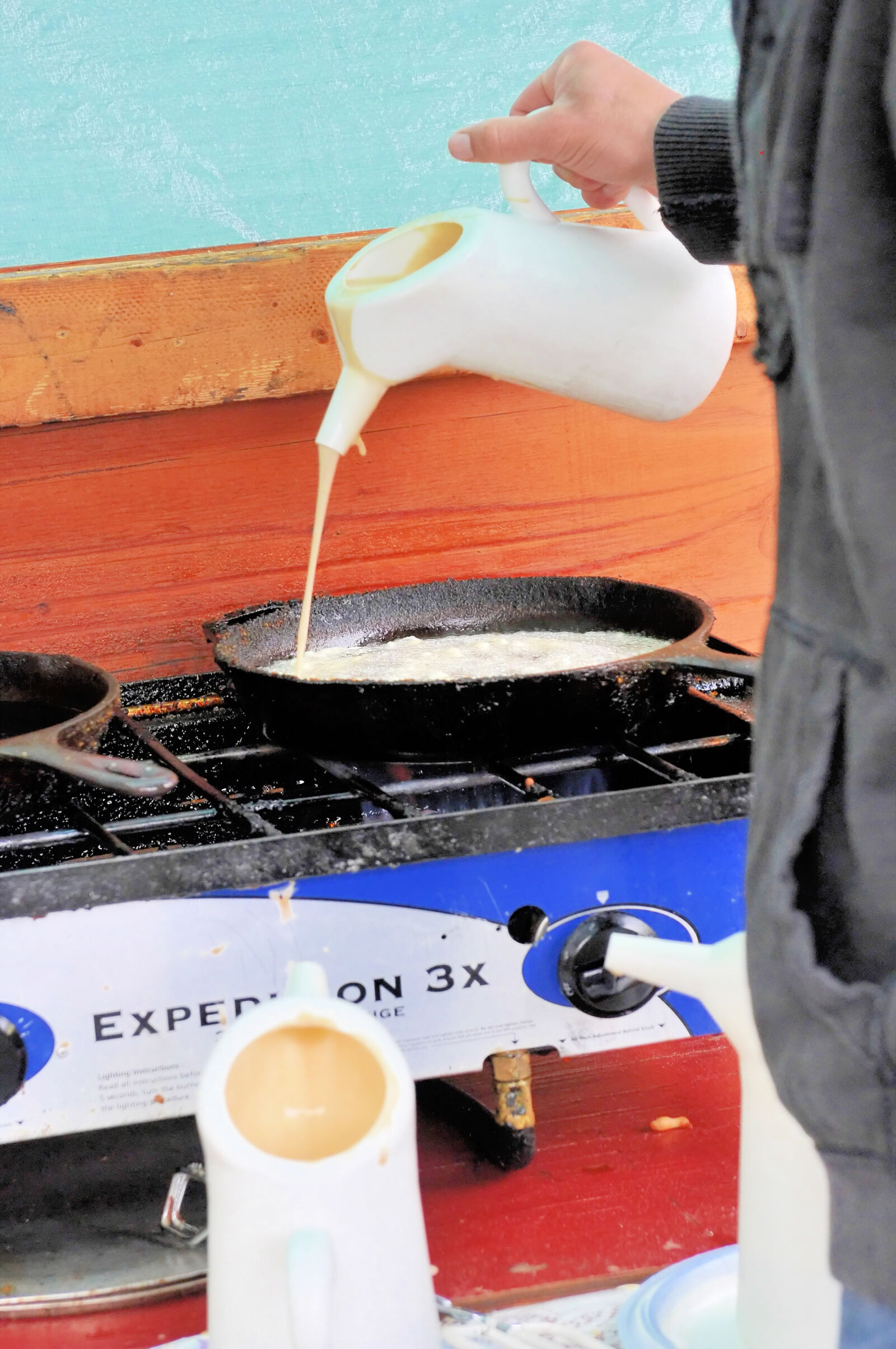 Nikon D300 sample photo. Baking, cooking, crepes, liquid photography