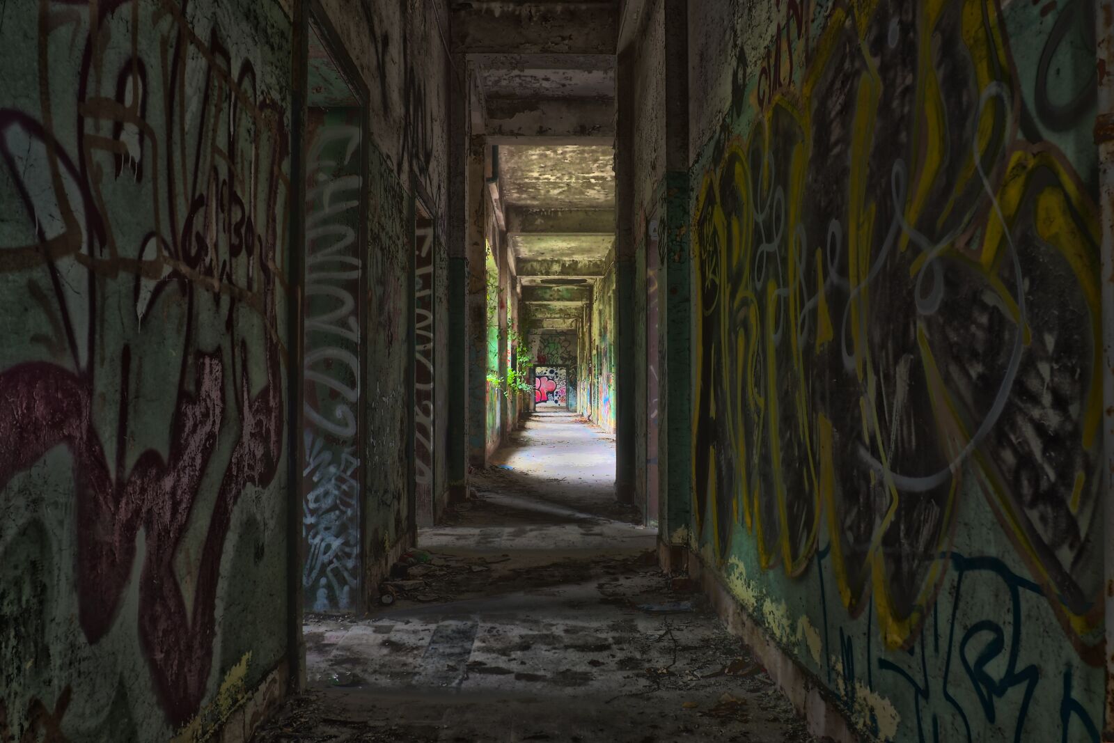 Olympus OM-D E-M10 sample photo. Lost places, barracks, pforphoto photography