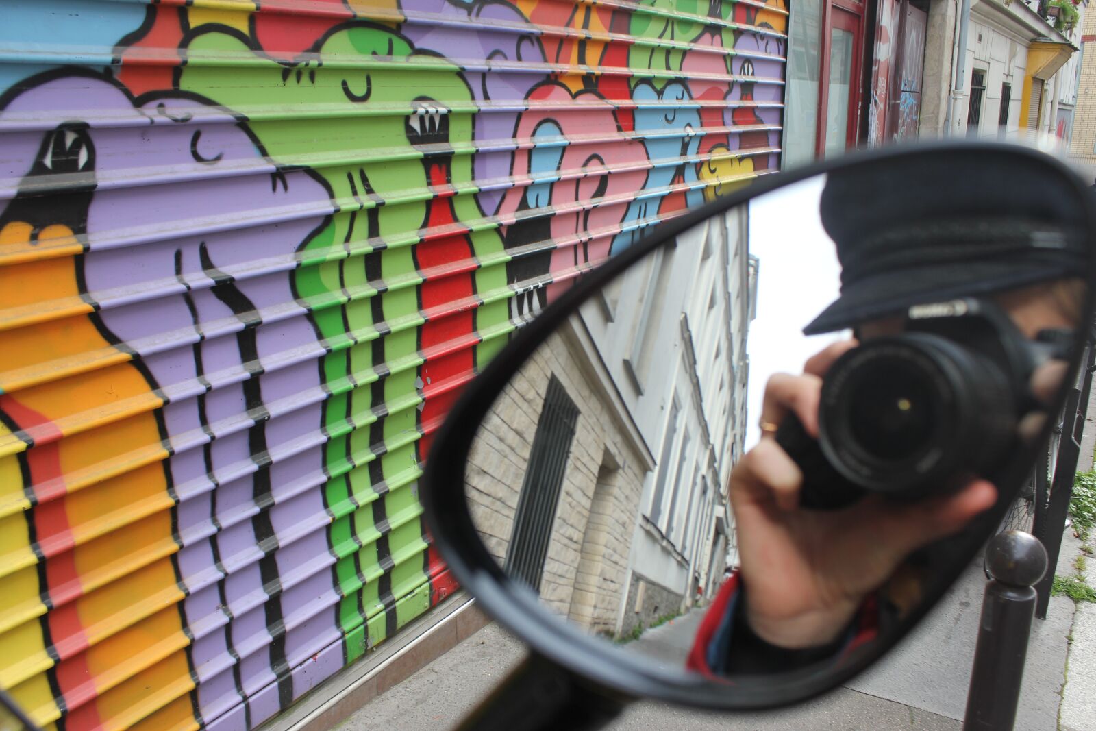 Canon EOS 550D (EOS Rebel T2i / EOS Kiss X4) sample photo. Photo, camera, street photography