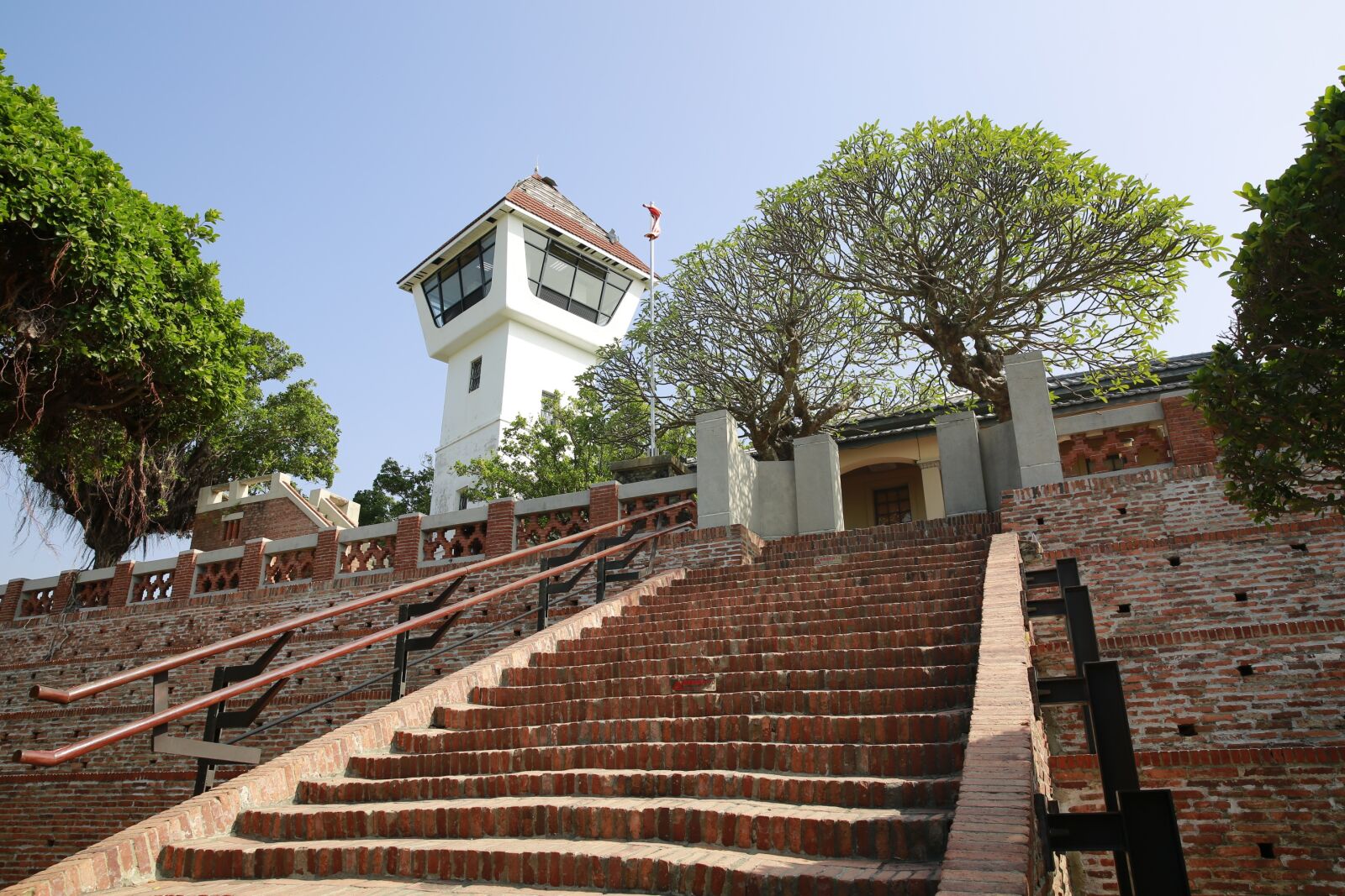 Canon EF 24-70mm F2.8L II USM sample photo. Tainan, ping an, fort photography