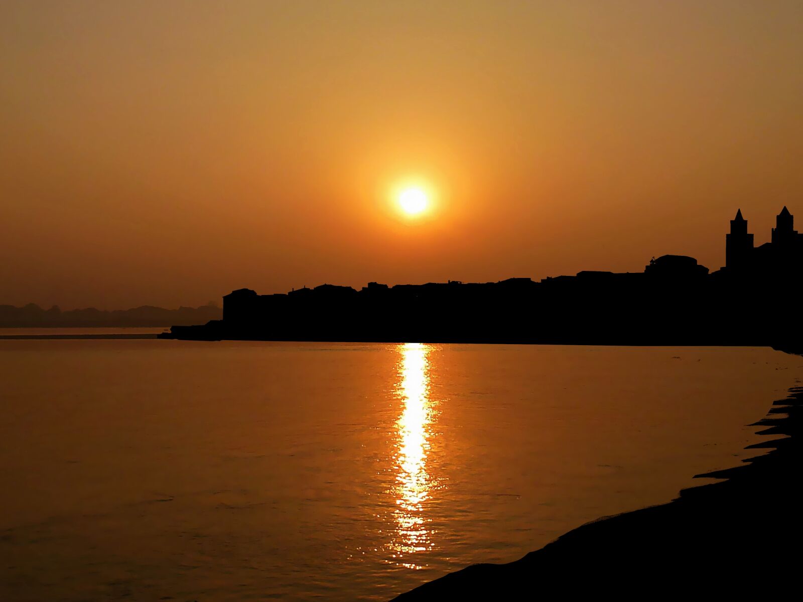 Panasonic Lumix DMC-FZ200 sample photo. Sunset, sicily, sea photography