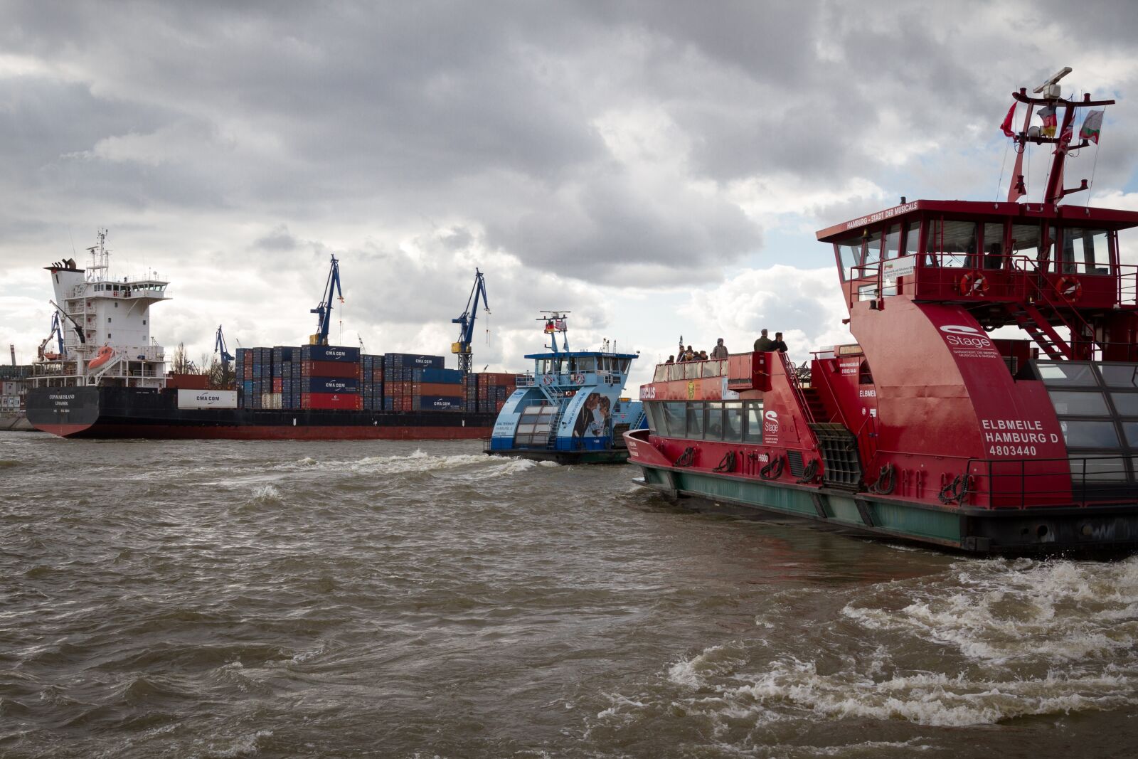 Canon EOS 7D sample photo. Hamburg, elbe, ferry photography