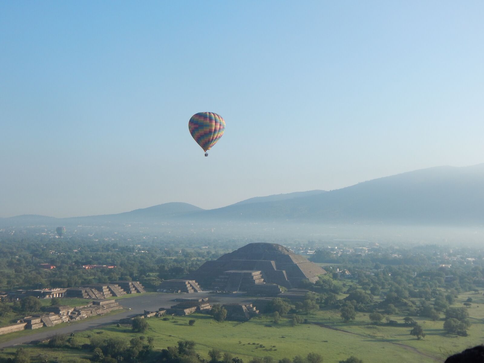 Nikon Coolpix L830 sample photo. Teotihuacan, mexico, archaeological zone photography