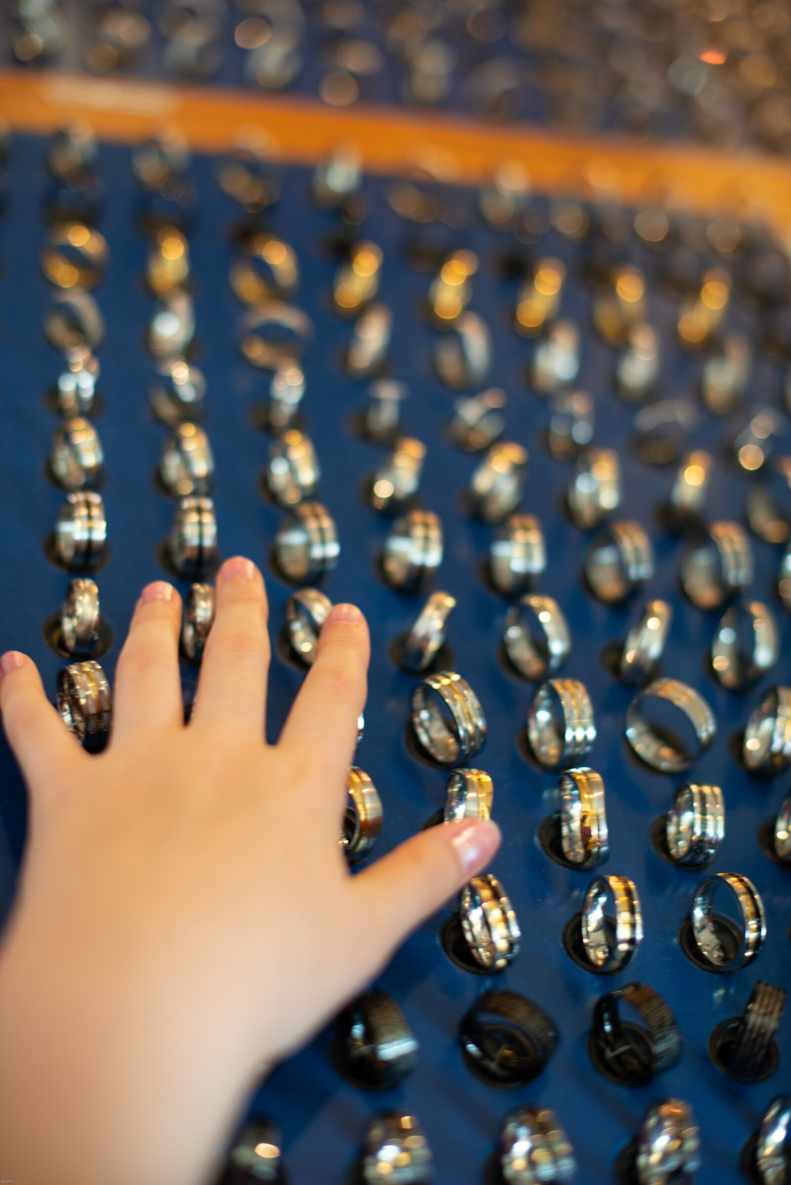 Nikon D800 sample photo. Child, hand, rings photography