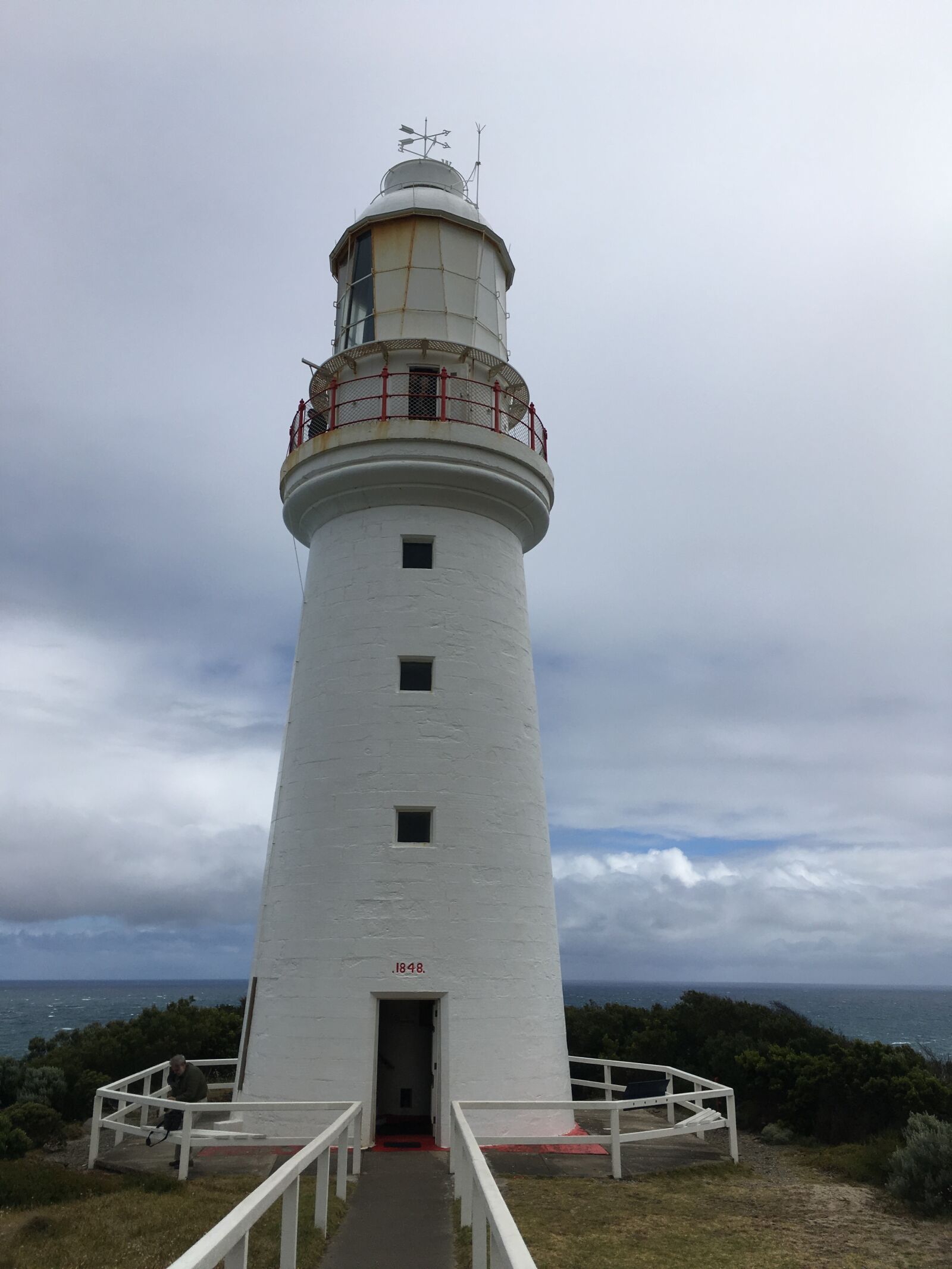 iPhone SE back camera 4.15mm f/2.2 sample photo. Lighthouse, direction, tower photography